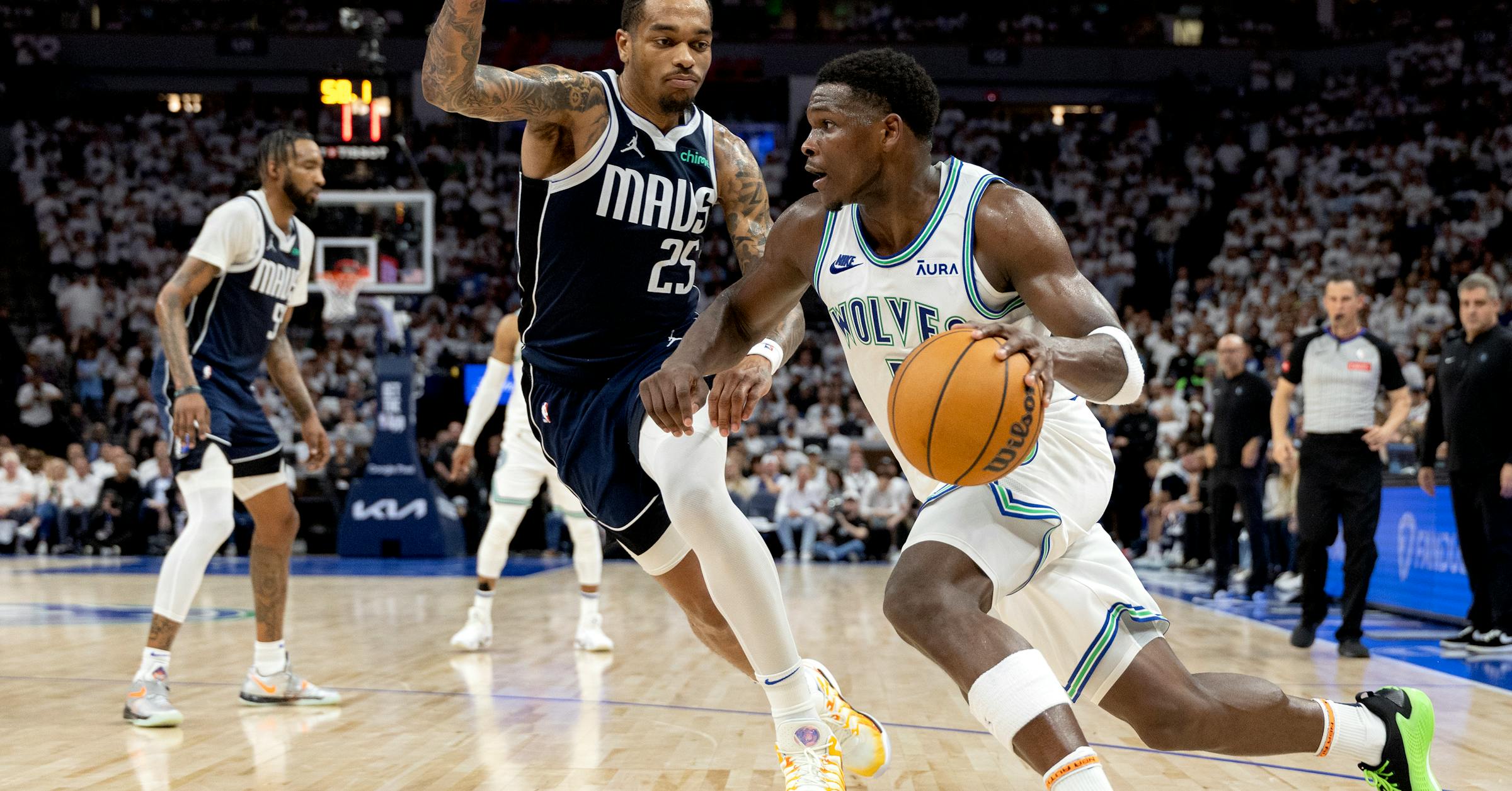 Live at 7:30 p.m.: Timberwolves face Mavericks in Game 2. Follow on ...