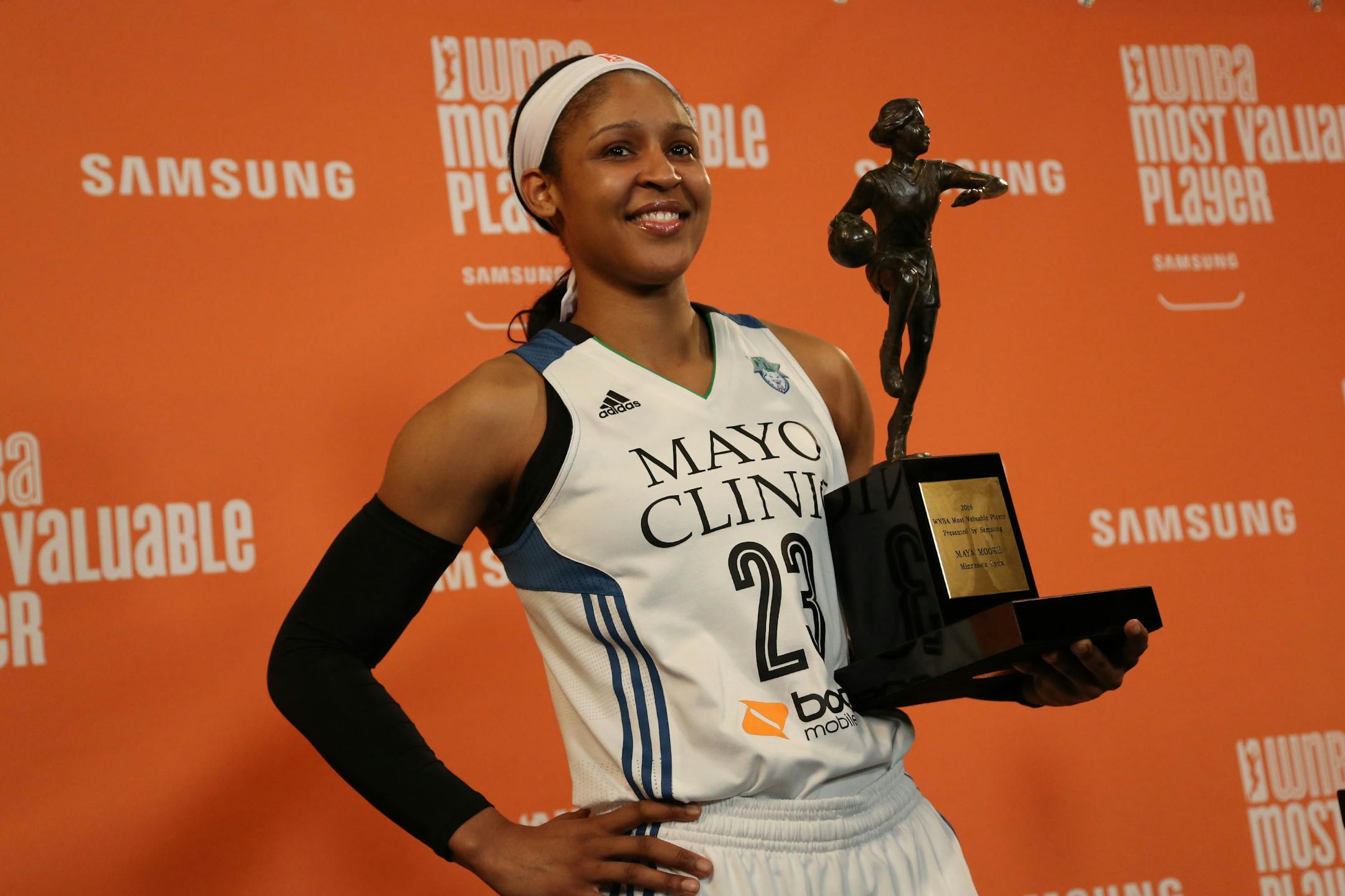 Maya Moore received the WNBA MVP trophy Thursday before Game 1 of the playoffs against San Antonio.