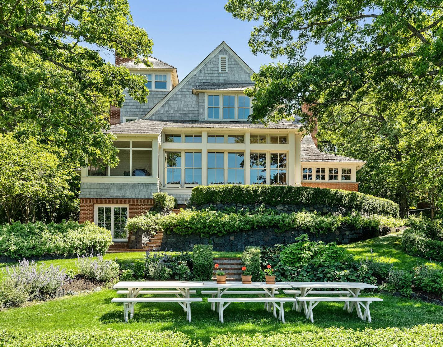 A new lakeside house in Mahtomedi designed for empty nesters was the first AIA Minnesota/Star Tribune Home of the Month winner featured in May 2003