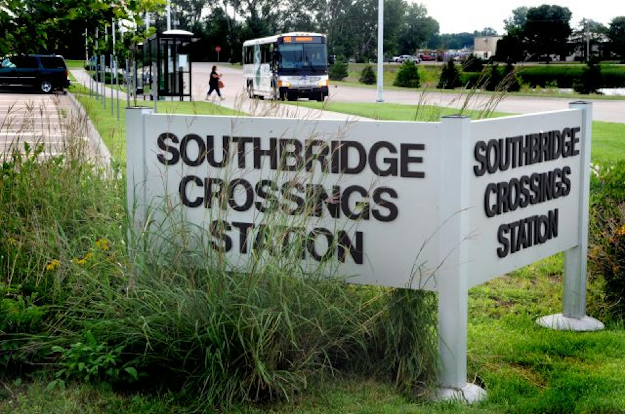 Chanhassen, Mn Thursday 7/22/10 Southbridge Crossing Stationwhich needs some improvements and repairs totaling over $ 50,000