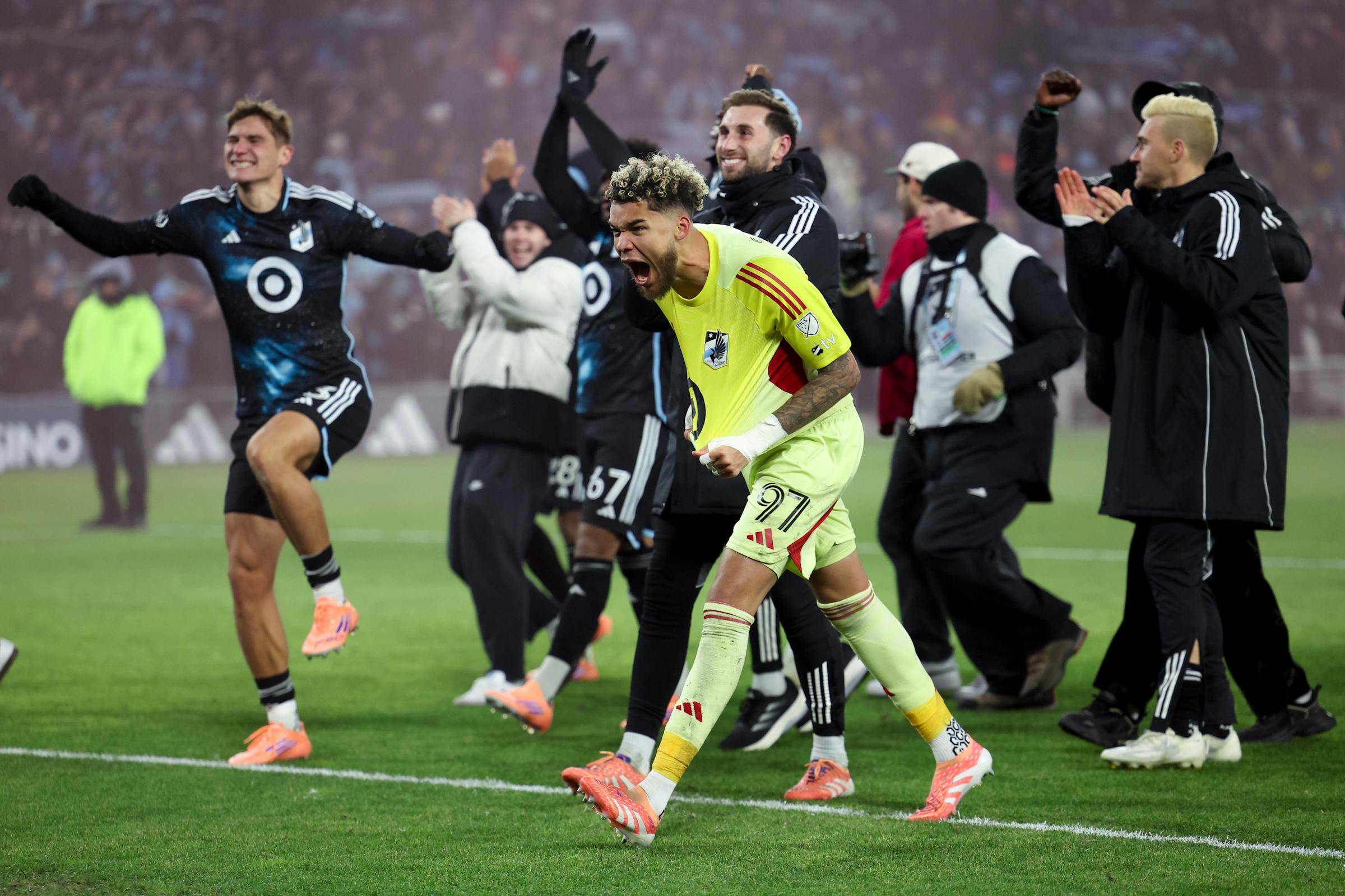 Minnesota United advance in MLS playoffs after winning 10-round shootout vs. Seattle Sounders