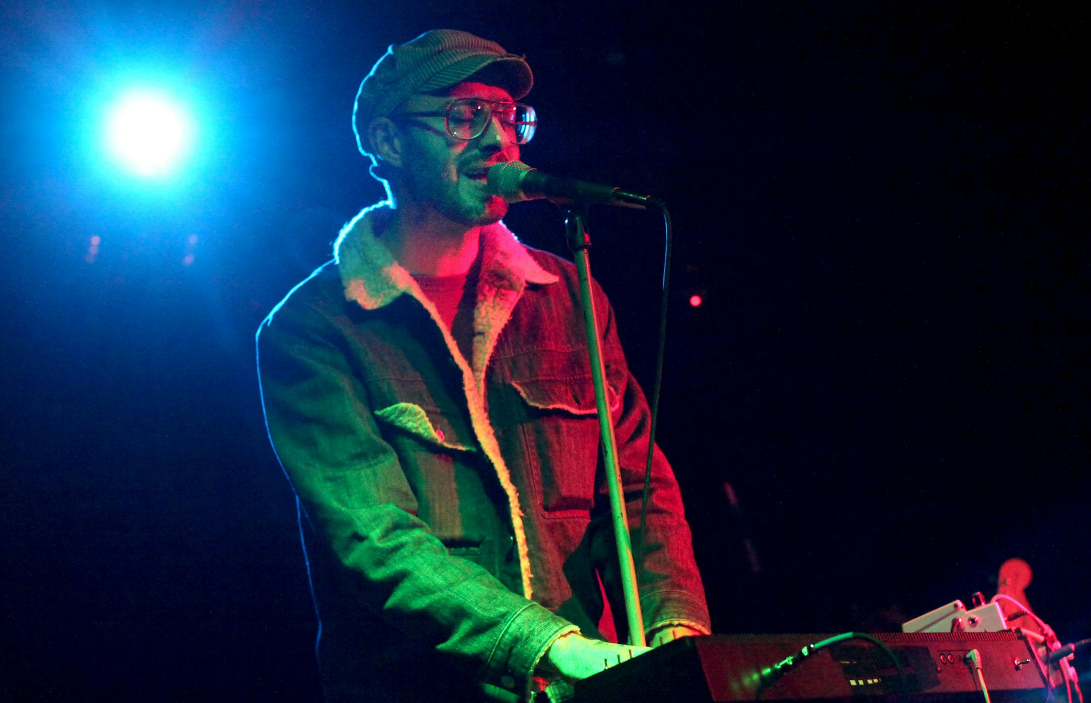 TOM WALLACE • twallace@startribune.com Assign #20010012A Slug: mus1030 Date: October 18, 2009 After 50-plus years in business and 30 as a music venue, the Uptown Bar is closing in two weekends, its property sold to make way for new chain-retail space. Performances by two bands with much Uptown history. On Stage was Mystery Palace (led by ex-12 Rods singer Ryan Olcott).