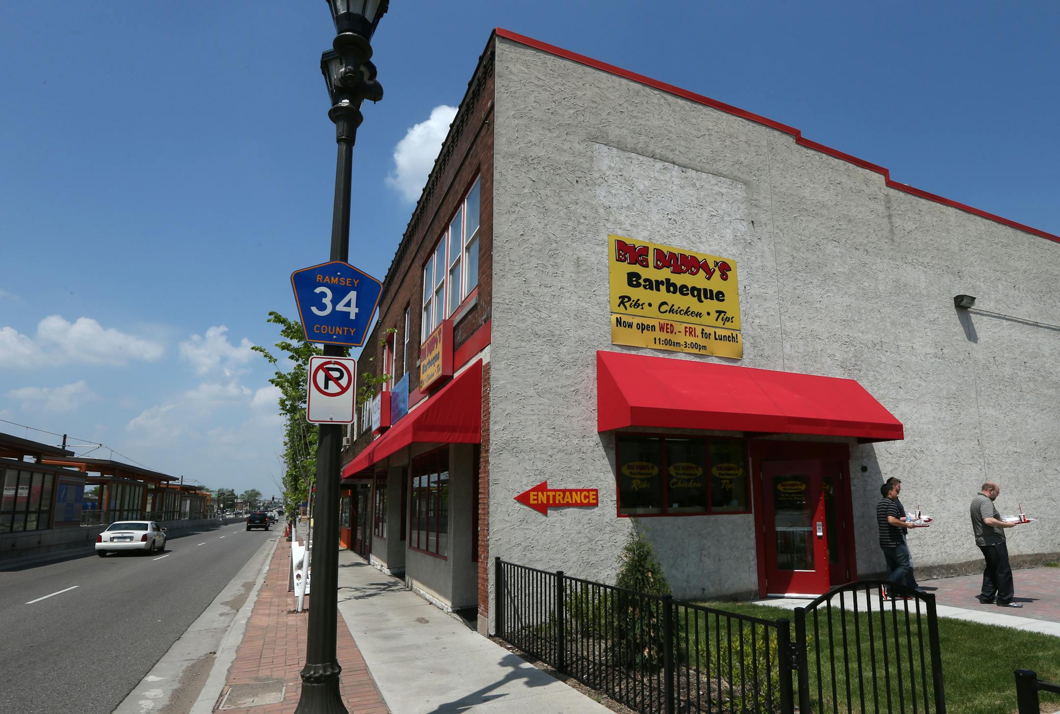 Big Daddy's BBQ, is a longstanding business on University Ave. in St. Paul. Big Daddy's, home of the "Flintstone Sandwich," was able to survive light rail construction and expand into quarters next door. At noon, it will be the busy time for the restaurant. Whyte, who is a bit shy about his photo being taken, also works in the kitchen making the business' signature ribs and sauce. We take a look at surviving businesses along University Avenue that were affected by the construction of the Green L