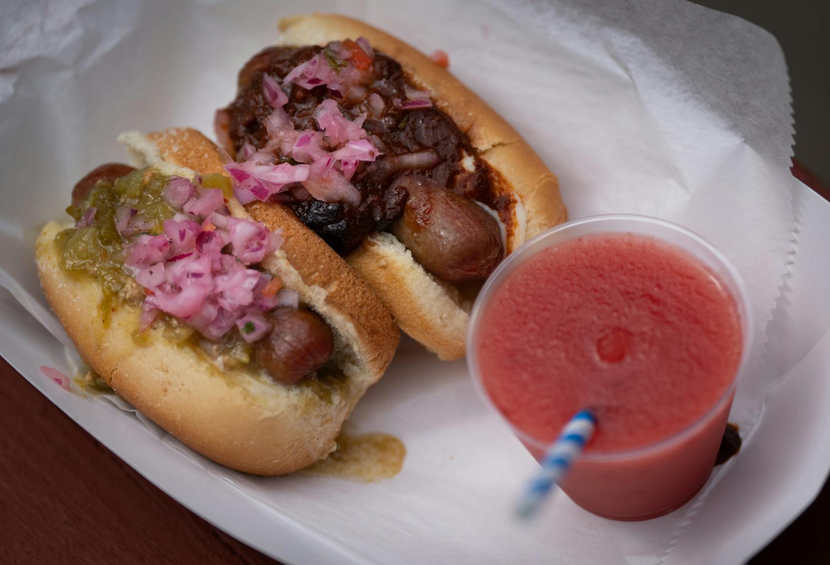 New Mexico Chile Dog Sliders Two Ways from Blue Moon Dine-In Theater. New foods at the Minnesota State Fair photographed on Thursday, Aug. 25, 2022 in Falcon Heights, Minn. ] RENEE JONES SCHNEIDER • renee.jones@startribune.com