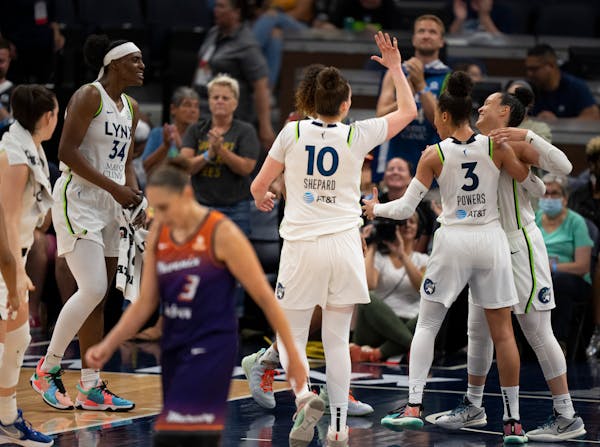The Lynx are 4-0 against Phoenix after beating the Mercury on Wednesday night.
