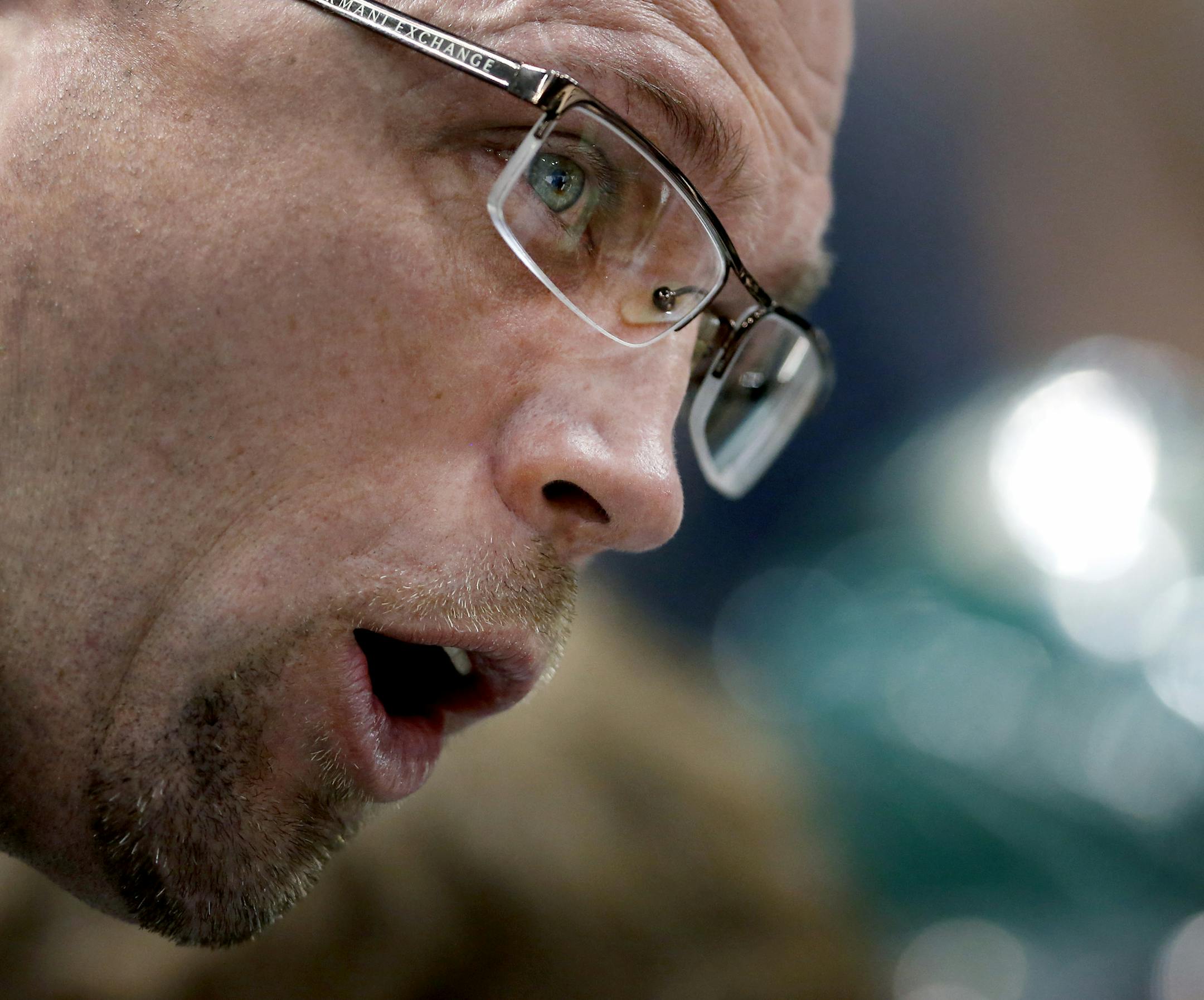 Minnesota Wild head coach Mile Yeo talked to his team in the third period. ] CARLOS GONZALEZ cgonzalez@startribune.com, May 5, 2015, St. Paul, MN, Xcel Energy Center, NHL, Minnesota Wild vs. Chicago Blackhawks, Game 3, Stanley Cup Playoffs, Round 2