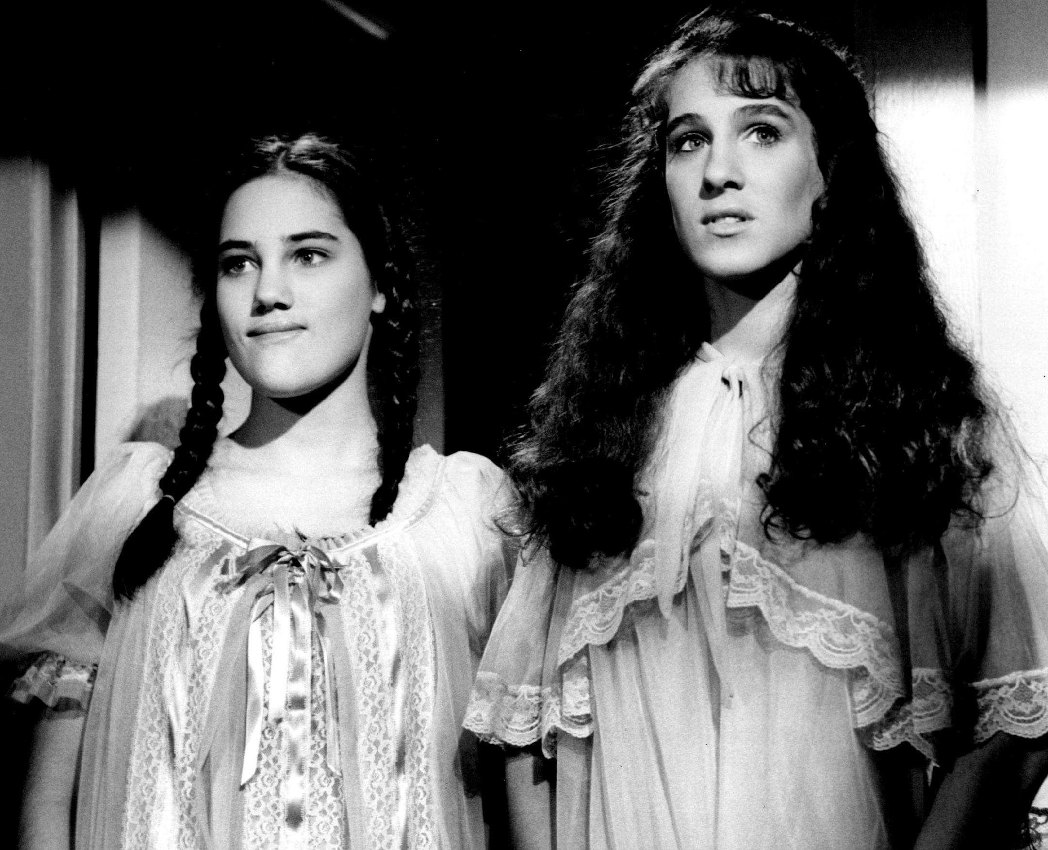 Lauren (Amy Linker, left) and Patty (Sarah Jessica Parker) are excited about the Halloween party they have been invited to, until things start to get a little spooky, on "Square Pegs," MONDAY, NOV. 1 (8:00-8:30 PM, ET) on the CBS Television Network. CBS