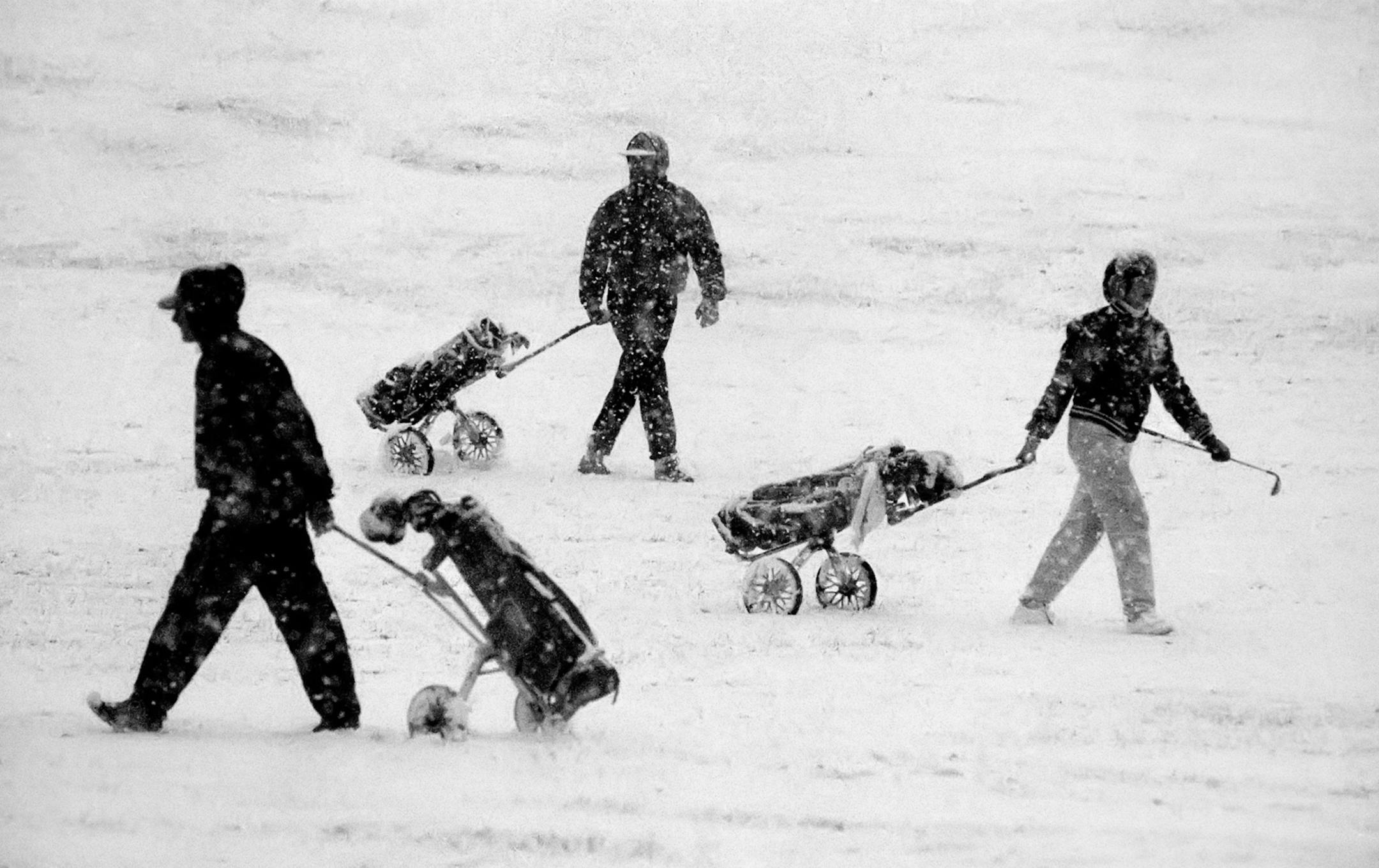 Snow golf in Burnsville, Golfers were not detered by the early snowfall at the Birnamwood Golf course in Burnsville. ] BRIAN PETERSON ‚Ä¢ brianp@startribune.com Burnsville, MN - 10/02//2013