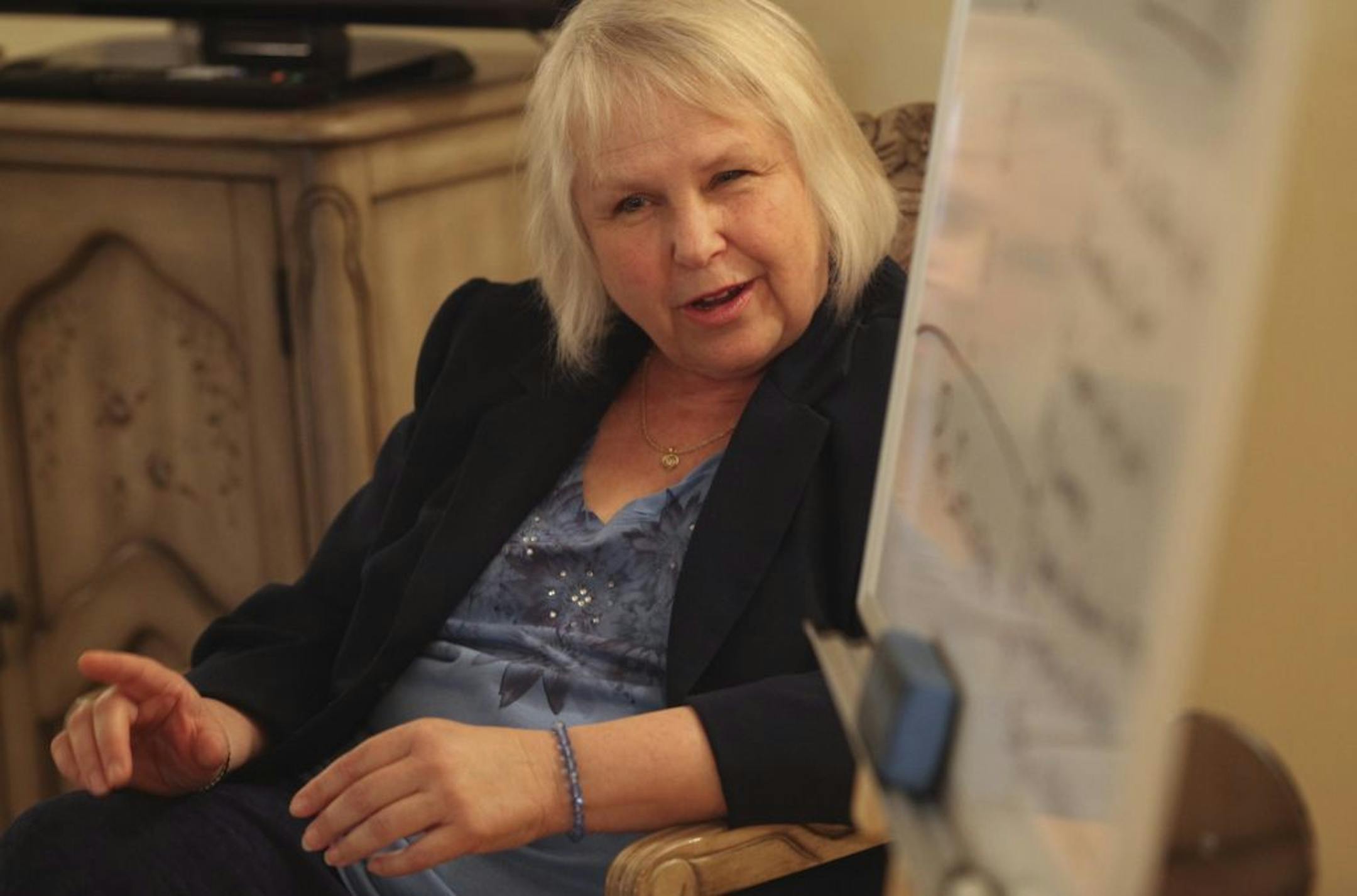 Center director Billie Jean Billman spoke with a group of veterans about how their meditation efforts.