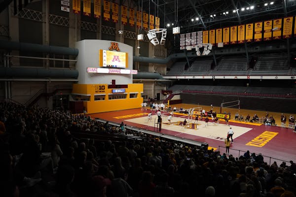 U volleyball sets rugged 2022 schedule of Big Ten, national powers