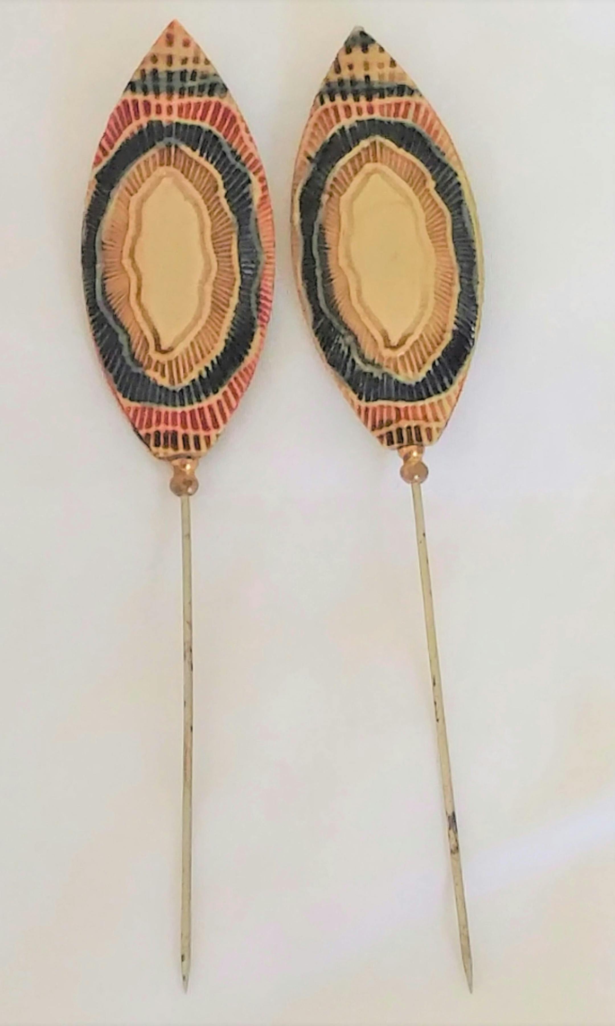 These are hatpins, but they were also used as weapons. (Handout/TNS) ORG XMIT: 1335971