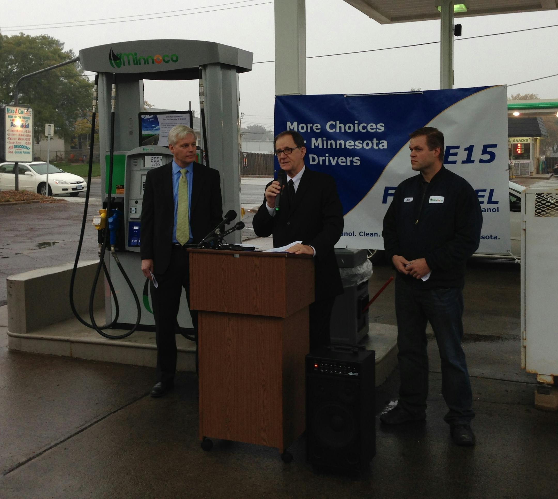 MN House Speaker Paul Thissen, DFL-Minneapolis, Minnesota Agriculture Commissioner Dave Frederickson and Penn Minnoco station owner Richard Bohnen at the ceremony Wednesday at his station at 60th Street and Penn Avenue S. in Minneapolis, which is the first in the state to sell E15