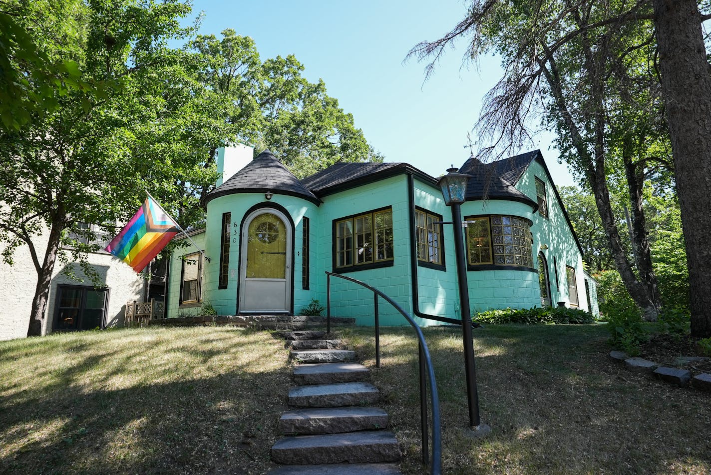 The exterior of Joe and Jack's technicolor house in St. Cloud as featured on HGTV'S "Ugliest House in America" Season 5.