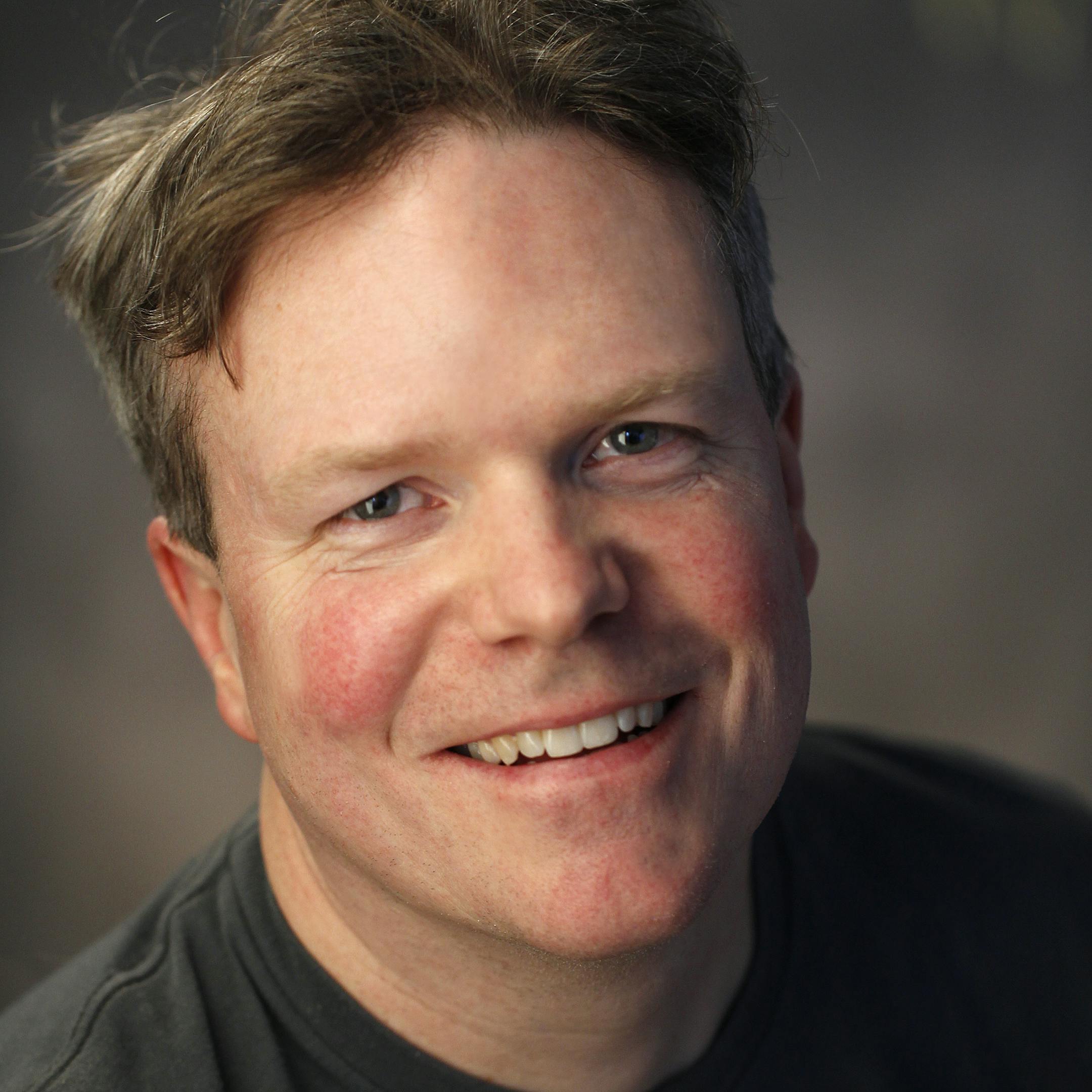 Steve Horton of Rustica. __ 10th annual cookie contest for the Star Tribune Taste section‚Ä¶For the 10th anniversary of the holiday cookie contest, we have 4 pastry chefs who will evaluate the 10 first place winners from the past and choose the best-of-the-best cookies [ TOM WALLACE ‚Ä¢ TOM.WALLACE@startribune.com _ Assignments #20026321A_ Monday 11/19/2012_ SLUG: pastry1129 _ EXTRA : The chef are: Steve Horton of Rustica, Adrienne Odom of Parasole, Diane Yang o