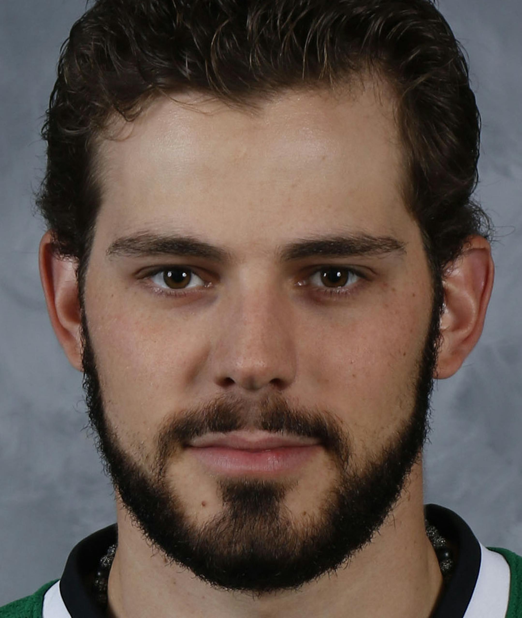 FRISCO, TX - SEPTEMBER 17: Tyler Seguin #91 of the Dallas Stars poses for his official headshot for the 2015-2016 season on September 17, 2015 at the Dr. Pepper Stars Center in Frisco, Texas. (Glenn James/NHLI via Getty Images) *** Local Caption *** Tyler Seguin ORG XMIT: 570171957