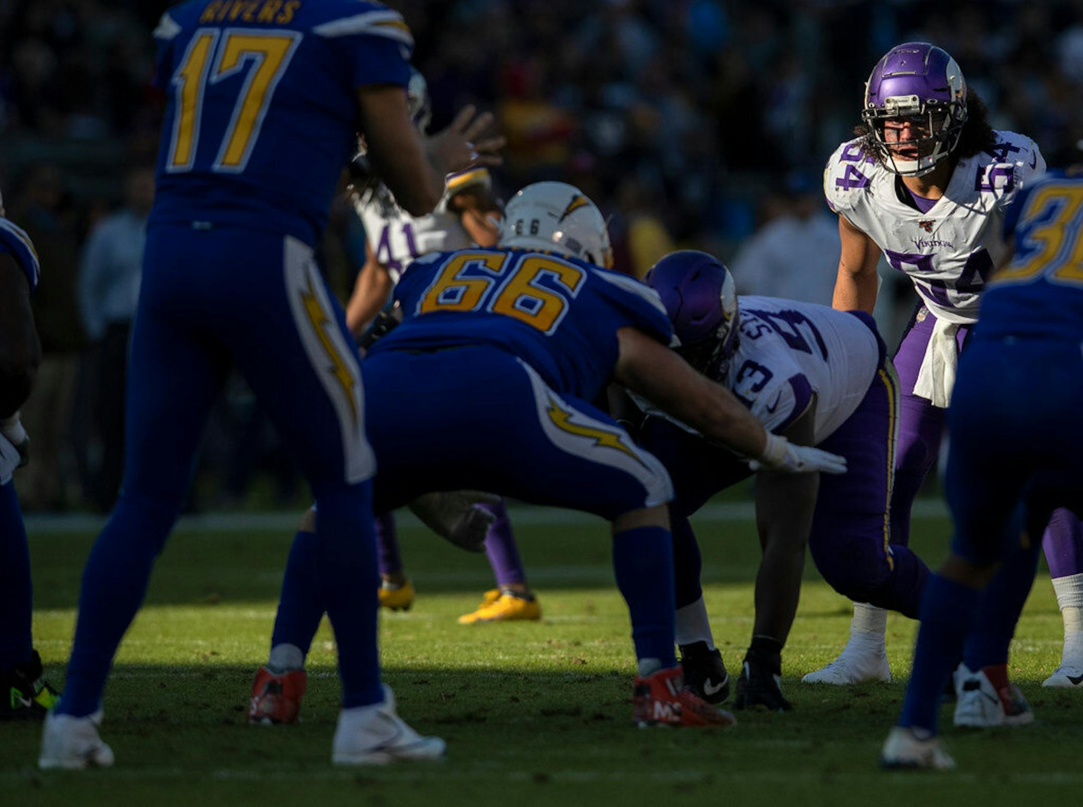 Eric Kendrick lined up across from Chargers quarterback Philip Rivers during Sunday's game.