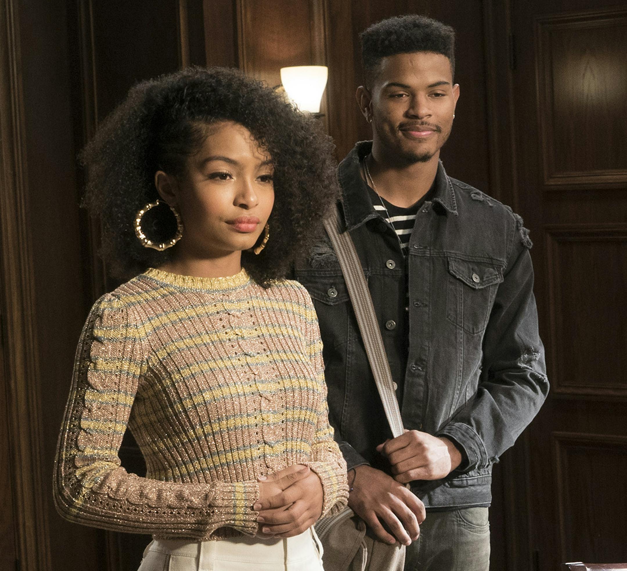 BLACK-ISH - "Liberal Arts" - Dre tearfully drops Zoey off to college for her two-day orientation, and she hits it off with fellow incoming freshman Miriam after they ditch the campus tour. They are smitten upon meeting Aaron, who is running the Black Student Union booth at the club fair. When Zoey finds out that Dre never turned in her housing application, she pays a visit to President Schock and Dean Parker to plead for mercy, on "black-ish," WEDNESDAY, MAY 3 (9:30-10:00 p.m. EDT), on The ABC T