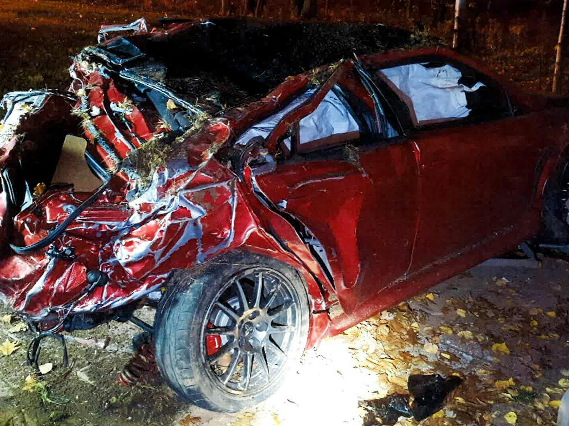 A Minnesota man, who has been convicted of drunk driving five times, crashed his car, left an injured passenger behind and broke into a nearby home to escape police.