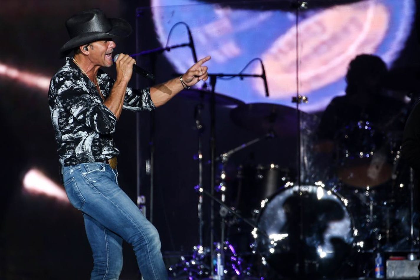 Tim McGraw performs.