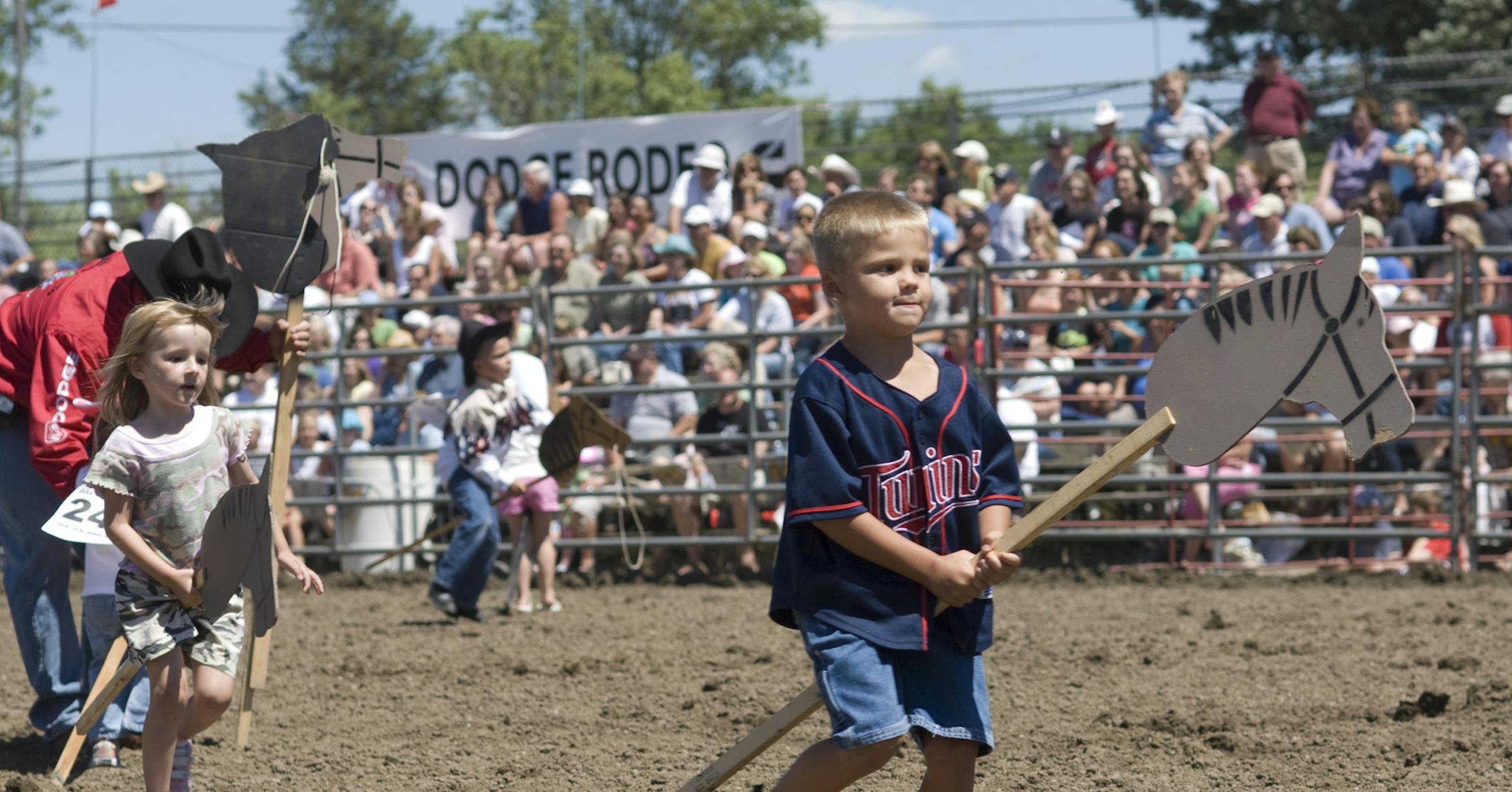Hamel Rodeo rides into town this weekend