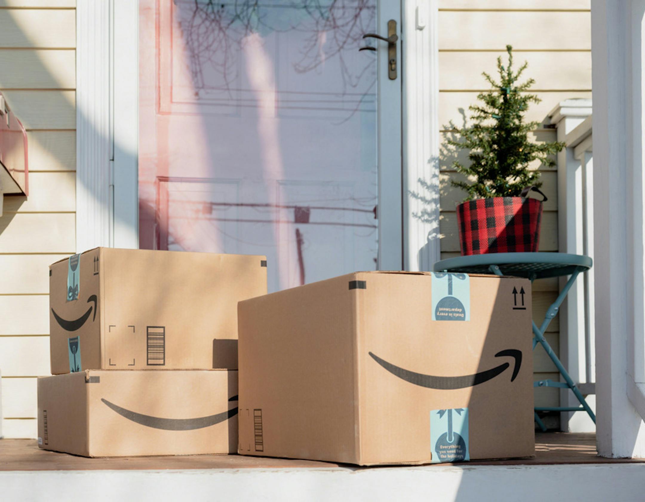 Your auto reneweals for memberships to businesses like Amazon favor them more than you. (Dreamstime/TNS) ORG XMIT: 1474607