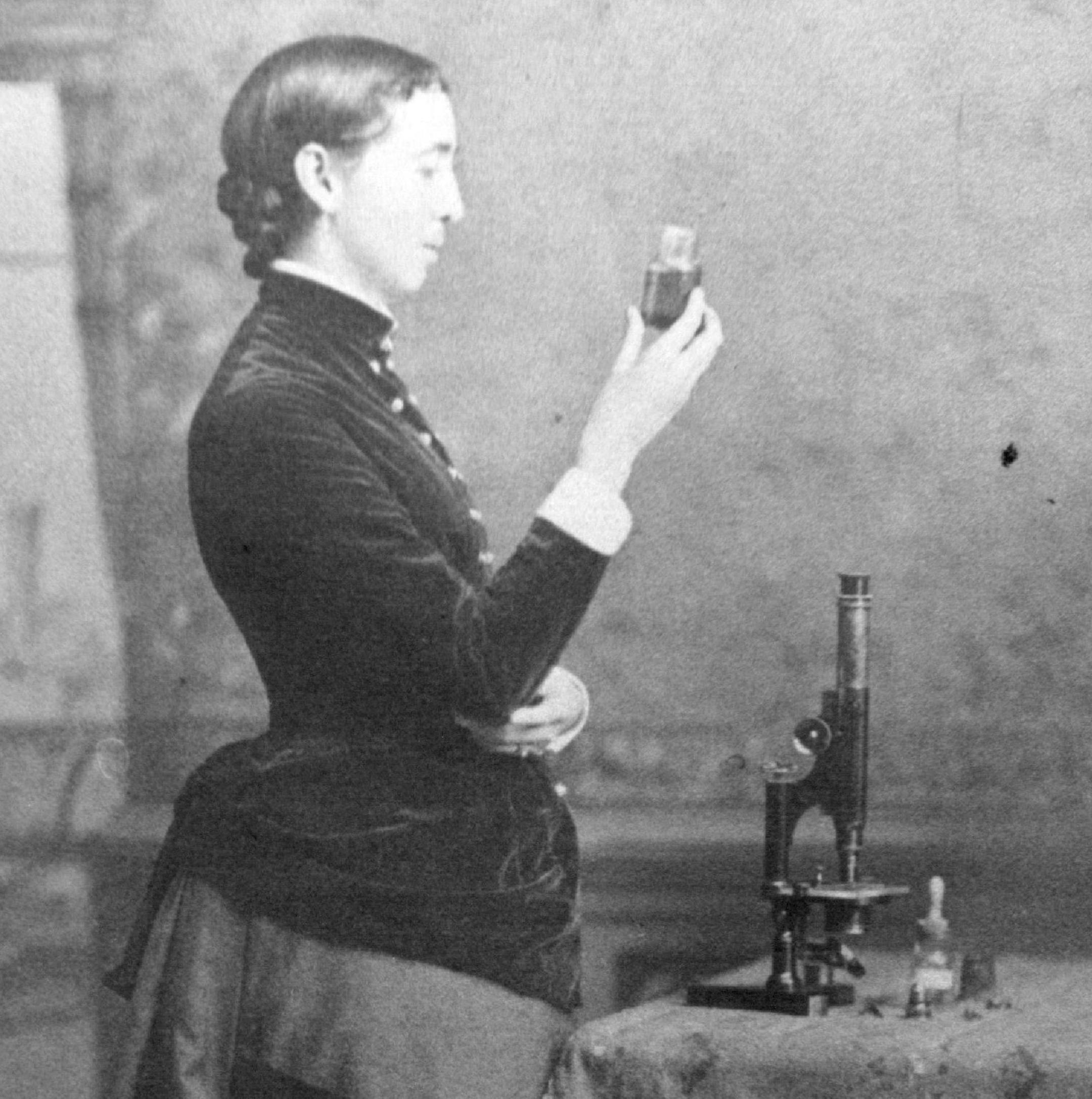 April 7, 1991 Eloise Butler in 1881, holding a vial of pond algae (desmids). Eloise Butler was a Minneapolis schoolteacher, but her heart was in botanical collecting. Her life's work became the development of a garden of Minnesota wild plants. No gardener ever anticipated the spring resurrection more than Eloise Butler, the passionate Victorian plant hunter and "wild gardener" of Minneapolis, who made the development of a unique garden of Minnesota wild plants her life's work. Martha P. Pease