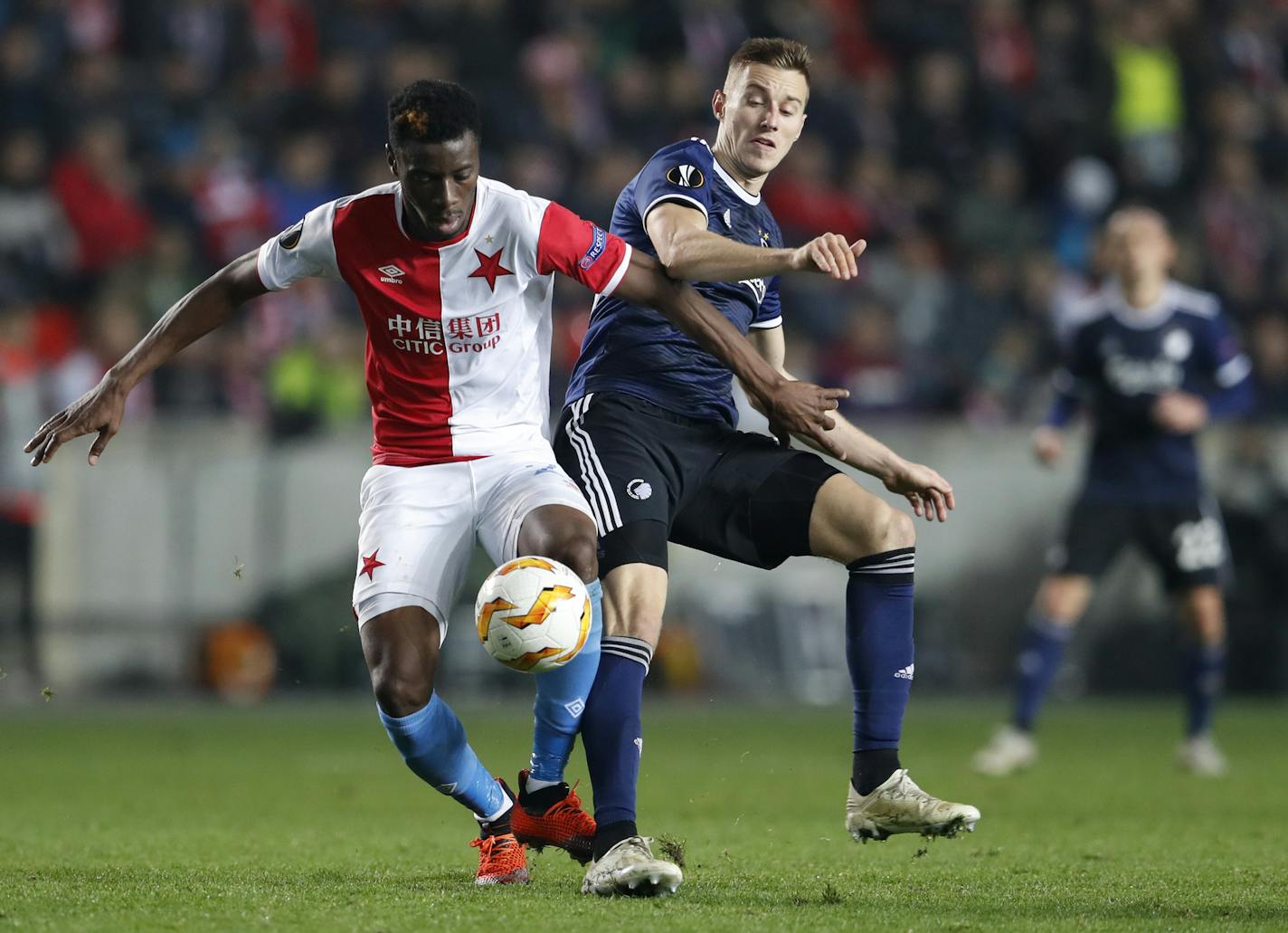 Copenhagen's Jan Gregus, right, signed as Minnesota United's third designated player, challenged Slavia's Ibrahim-Benjamin Traore, left, in a Nov. 8 match in Prague, Czech Republic.