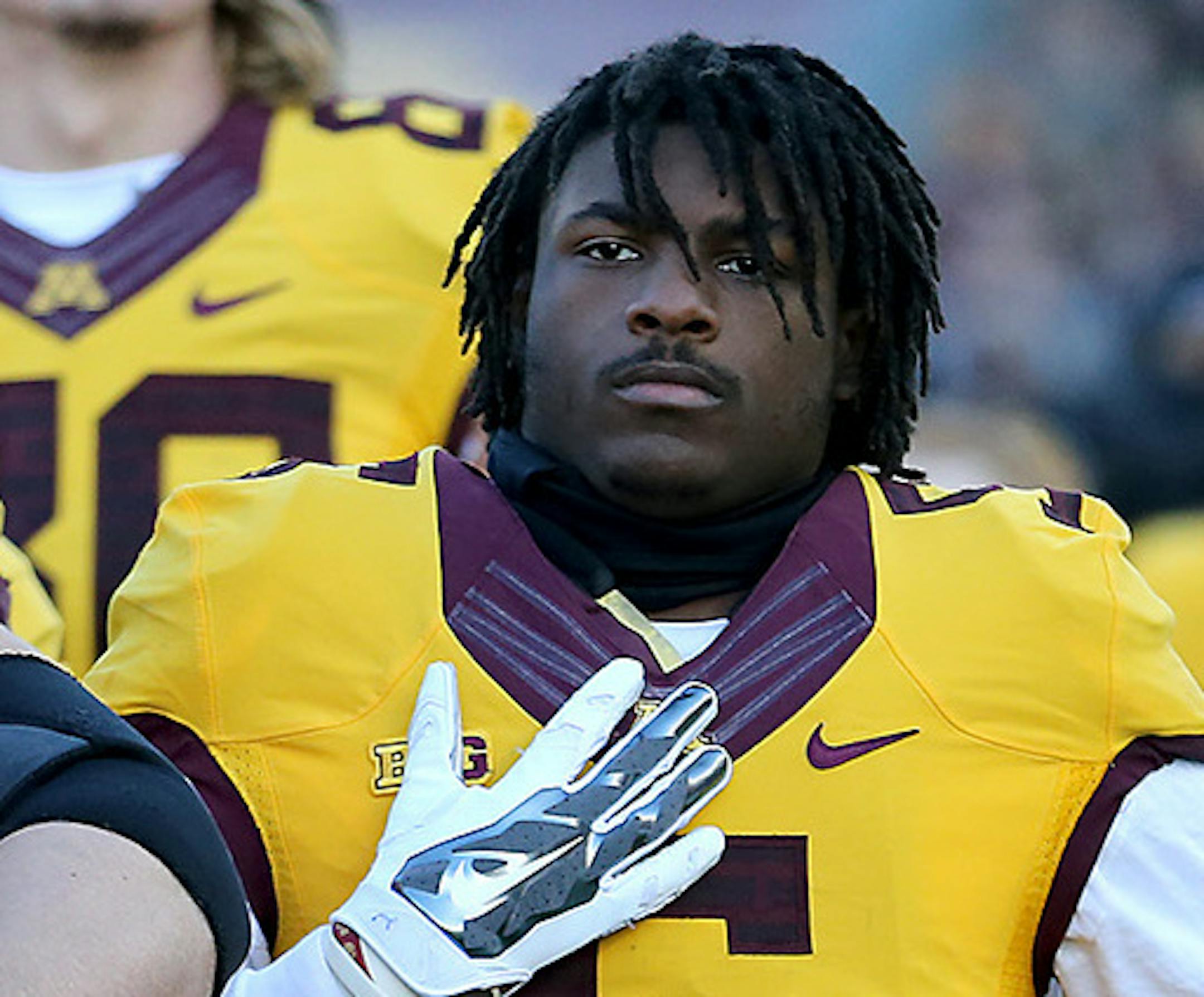 Minnesota's defensive back Jalen Myrick joined the rest of the football team on the field for the National Anthem before Minnesota took on Northwestern at TCF Bank Stadium, Saturday, November 19, 2016 in Minneapolis, MN. ] (ELIZABETH FLORES/STAR TRIBUNE) ELIZABETH FLORES &#xef; eflores@startribune.com ORG XMIT: MIN1611191613560036