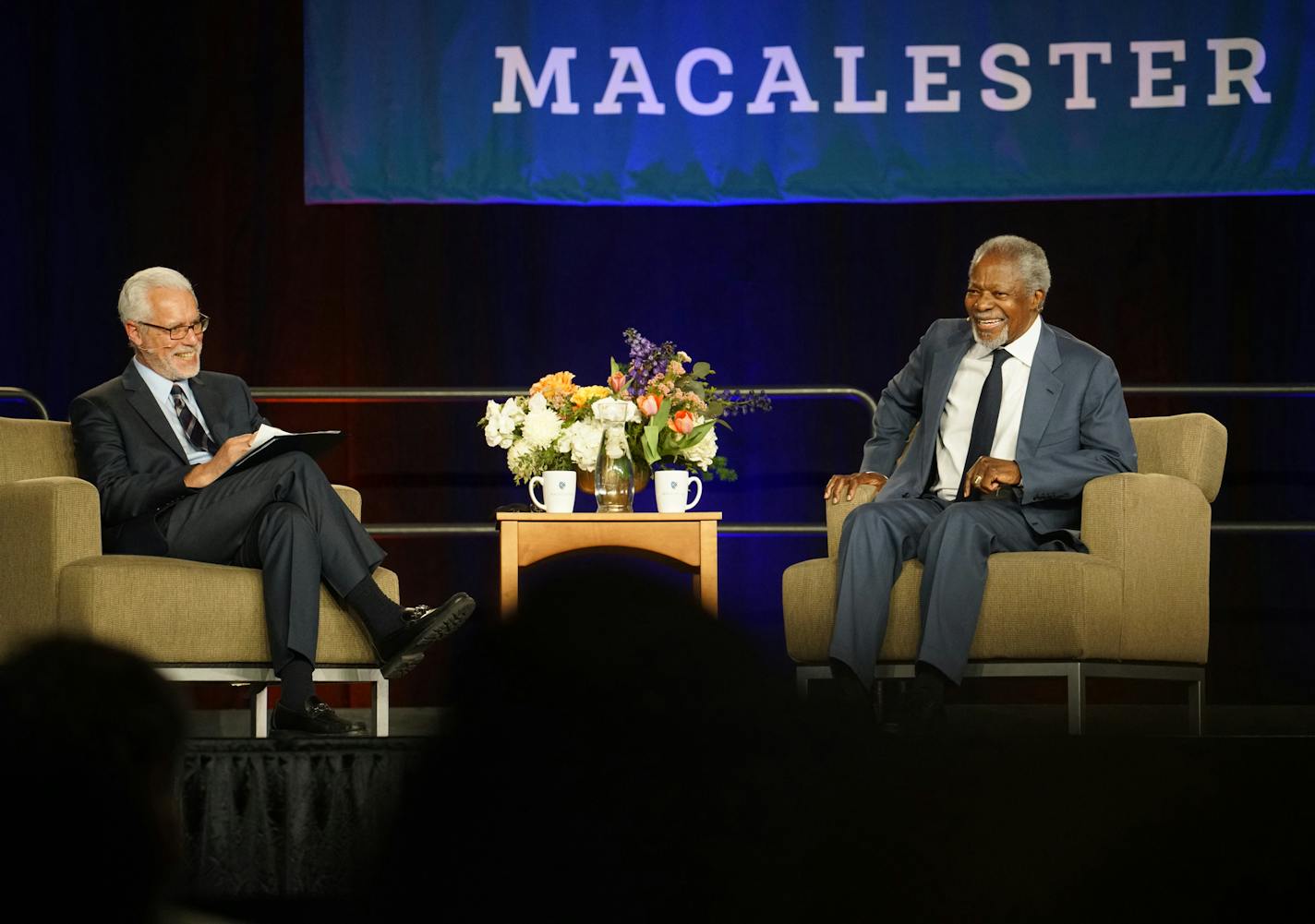 Kofi Annan, former Secretary-General of the United Nations and Macalster President Brian Rosenberg engaged in a conversation about world events. Annan visited his school Macalester for the dedication of the Kofi Annan Institute for Global Citizenship.] Richard Tsong-Taatarii&#x2022;rtsong-taatarii@startribune.com