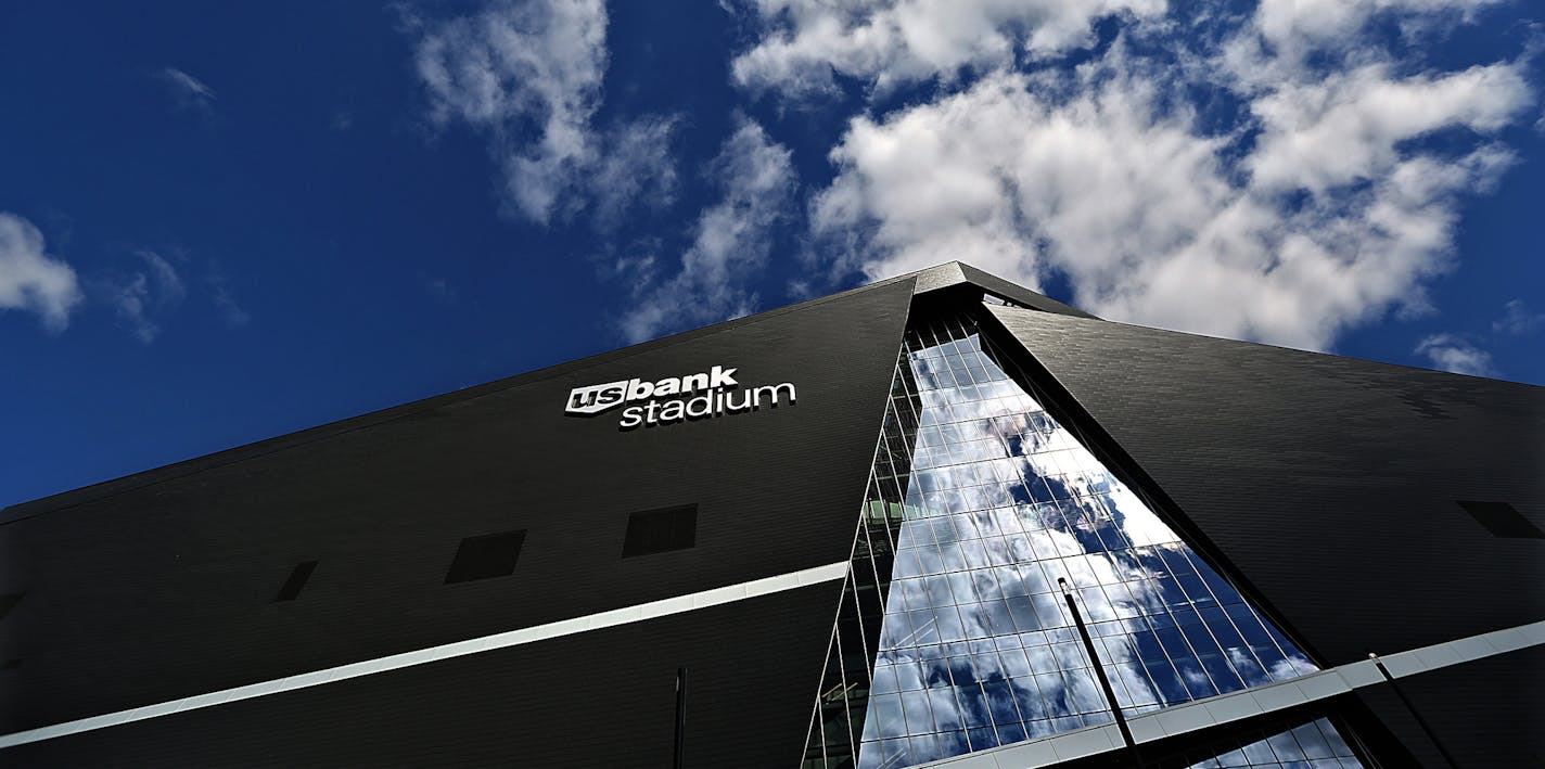 Glass and metal siding outside US Bank Stadium create graphic shapes against the summer sky. ] JIM GEHRZ&#xef;james.gehrz@startribune.com (JIM GEHRZ/STAR TRIBUNE) / June 28, 2016/ 10:00 AM , Minneapolis, MN - BACKGROUND INFORMATION: Pix for special section for the opening of the new US Bank Stadium. You will be shooting photos for the special tab section. LEAVE FROM THE OFFICE AT 9:30 -- YOU'LL BE WALKING OVER WITH JENNI AND MARK V. These are photos that we need shot while you are over there: Gl