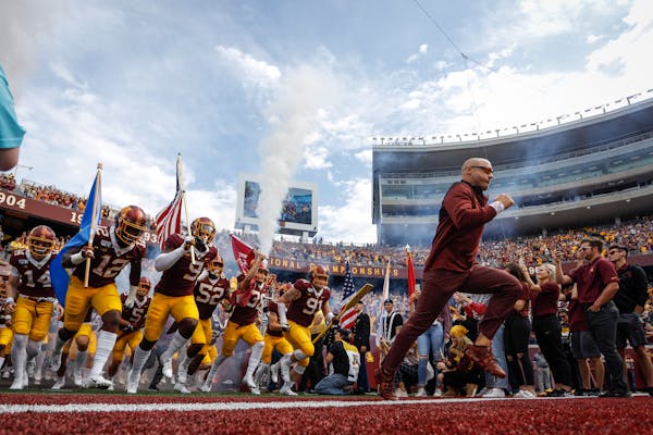 Coach P.J. Fleck had done everything short of renting a snow machine and giant fans to prepare the Gophers for a potentially chilly football game Satu