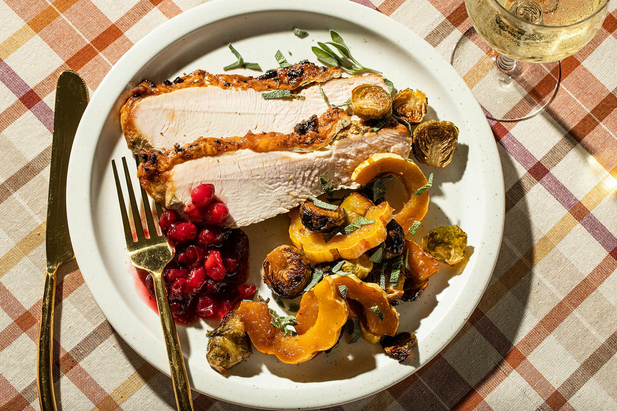 Herbed Turkey Breast With Delicata Squash and Brussels Sprouts. MUST CREDIT: Photo by Justin Tsucalas for the Washington Post.