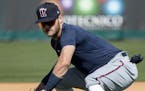 Twins third baseman Josh Donaldson is expected to be a fiery personality in the clubhouse, and he was offering hitting tips to young players before sp