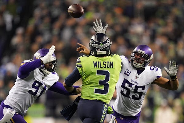 Vikings hope to be inhospitable to Russell Wilson in their home opener
