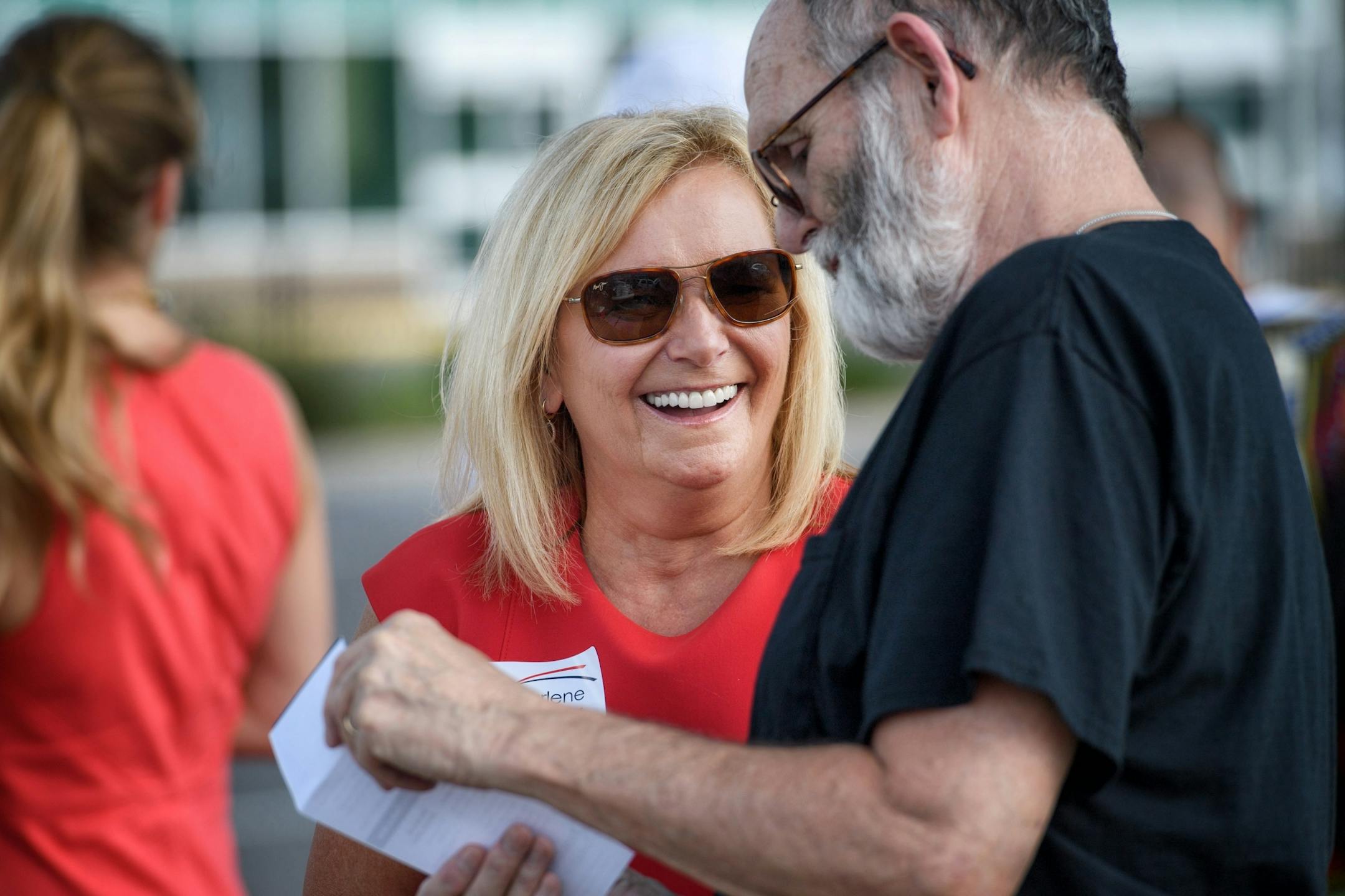 Hours before the polls closed in Minnesota, Republican primary candidate Darlene Miller greeted evening commuters in Apple Valley and encouraged them to vote for her. She is running against three other Republicans for John Kline's seat in the second congressional district. The winner of this primary will run against Democrat Angie Craig.