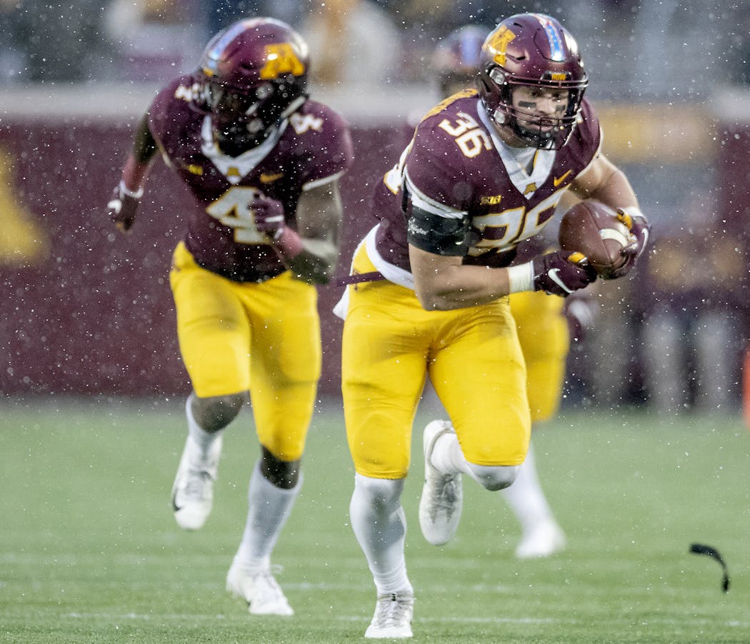 Blake Cashman recovered a fumble and ran 40 yards for a touchdown for the Gophers against Purdue in 2018. 
