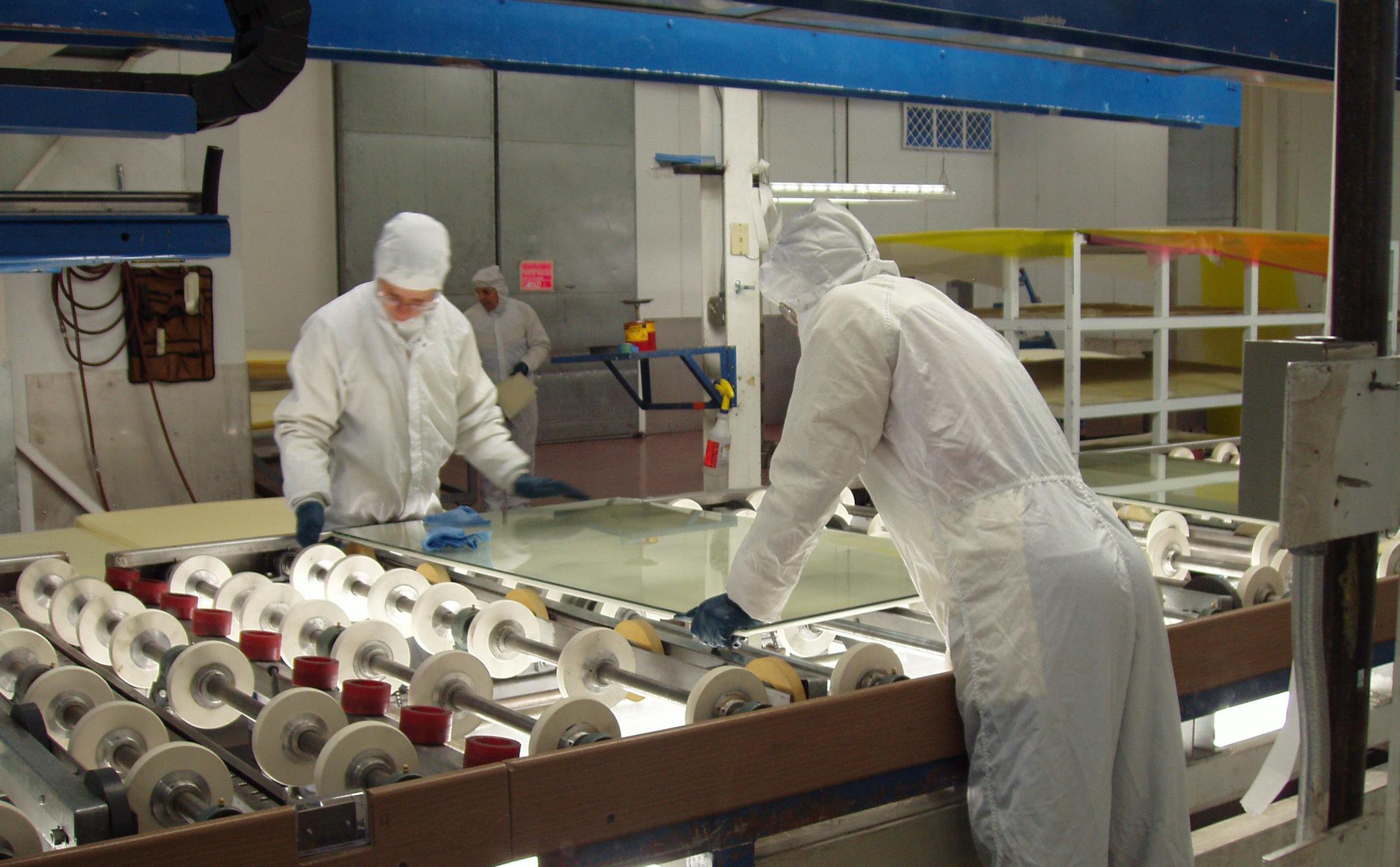 Viracon plant manufacturig glass. Credit: Viracon