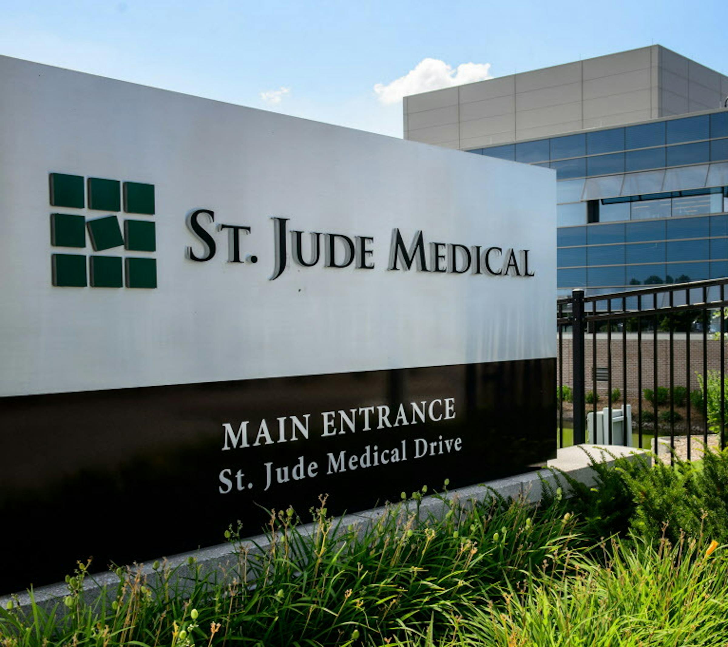Outside research team questions St. Jude hacking claims