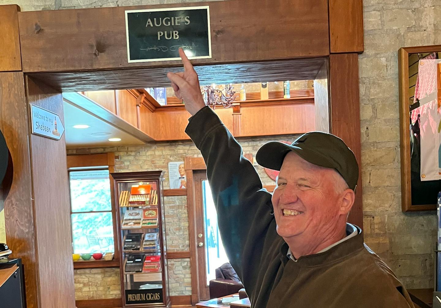 Tom Abts at Deer Run, at entryway to Augie's Pub, named in honor of Augie Schmidt — basketball coach turned guy at desk at golf course. Patrick Reusse photo