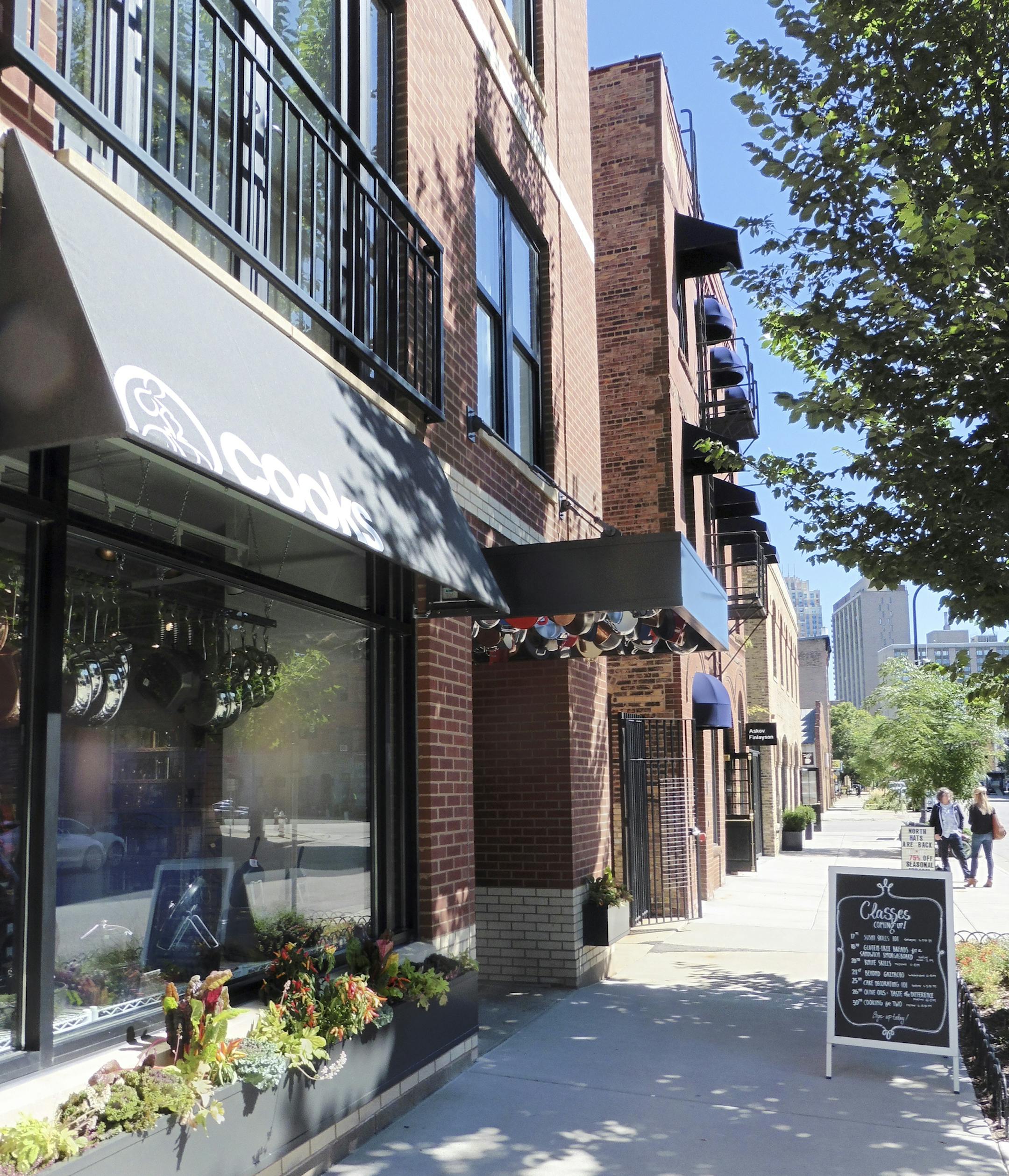 Cooks of Crocus Hill opens a new shop in the North Loop.