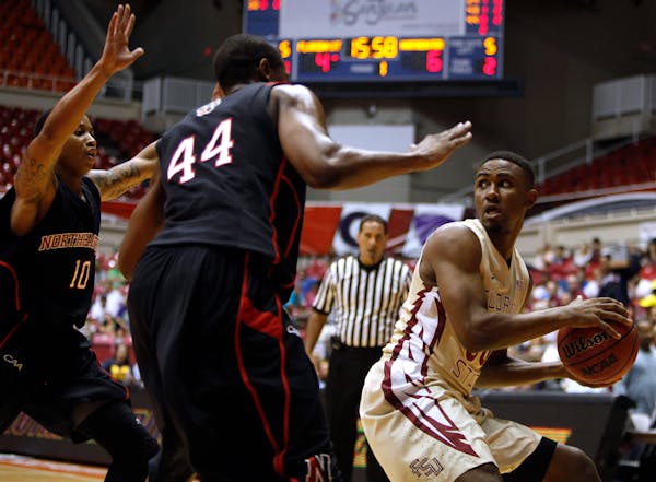 Ian Miller, right, leads Florida State in scoring at 15.1 points per game.