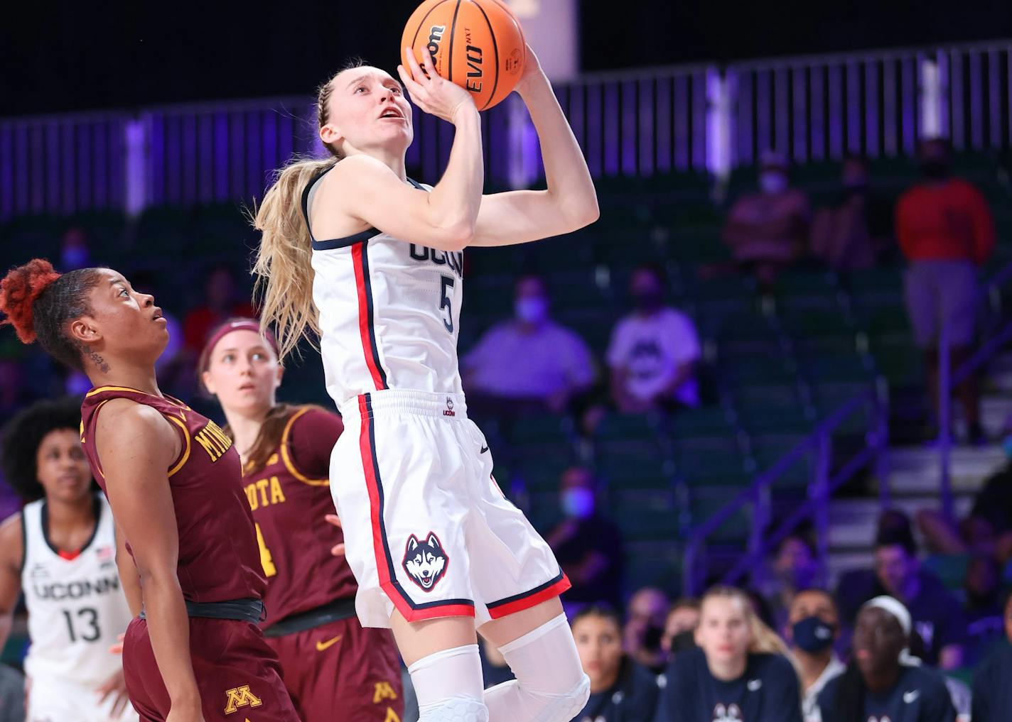 UConn Huskies guard Paige Bueckers (5) at the Bad Boy Mower's Women's Battle 4 Atlantis Saturday, November 20, 2021 at Atlantis, Paradise Island in the Bahamas. (Photo by Tim Aylen)