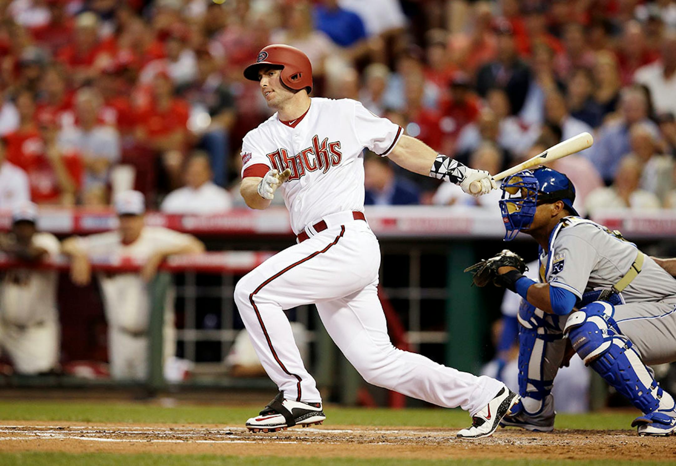 National League's Paul Goldschmidt, of the Arizona Diamonbacks, hits a single during the second inning of the MLB All-Star baseball game, Tuesday, July 14, 2015, in Cincinnati.