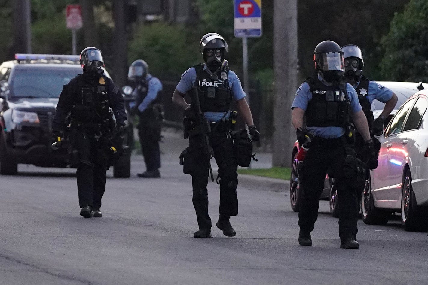 Police moved to clear a group of protesters near the Minneapolis Police Fifth Precinct about a half-hour after curfew Saturday.