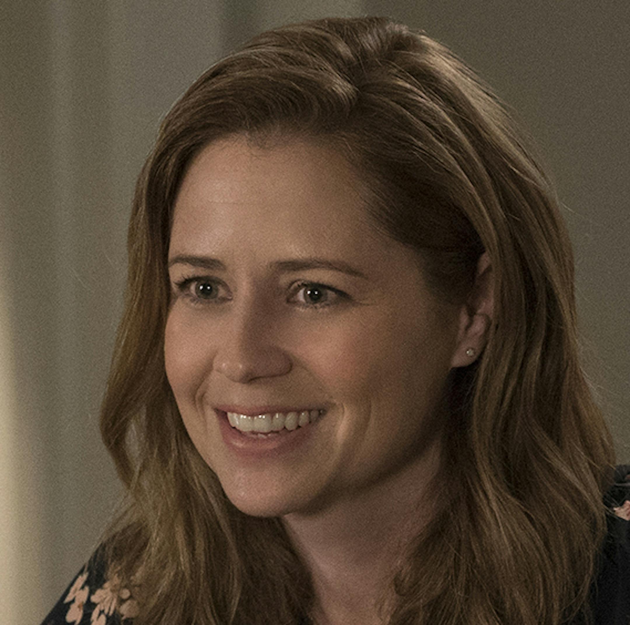 SPLITTING UP TOGETHER - "Pilot" - From executive producers Ellen DeGeneres, Emily Kapnek ("Suburgatory"), Jeff Kleeman ("Little Big Shots") and Dean Holland ("Parks and Recreation") comes "Splitting Up Together," the story of Lena (Jenna Fischer, "The Office,") and Martin (Oliver Hudson, "Scream Queens"), whose marriage is reignited by their divorce. The series premieres on TUESDAY, MARCH 27 (9:30-10:00 p.m. EDT), on The ABC Television Network. (ABC/Eric McCandless)
JENNA FISCHER, OLIVER HUDSON