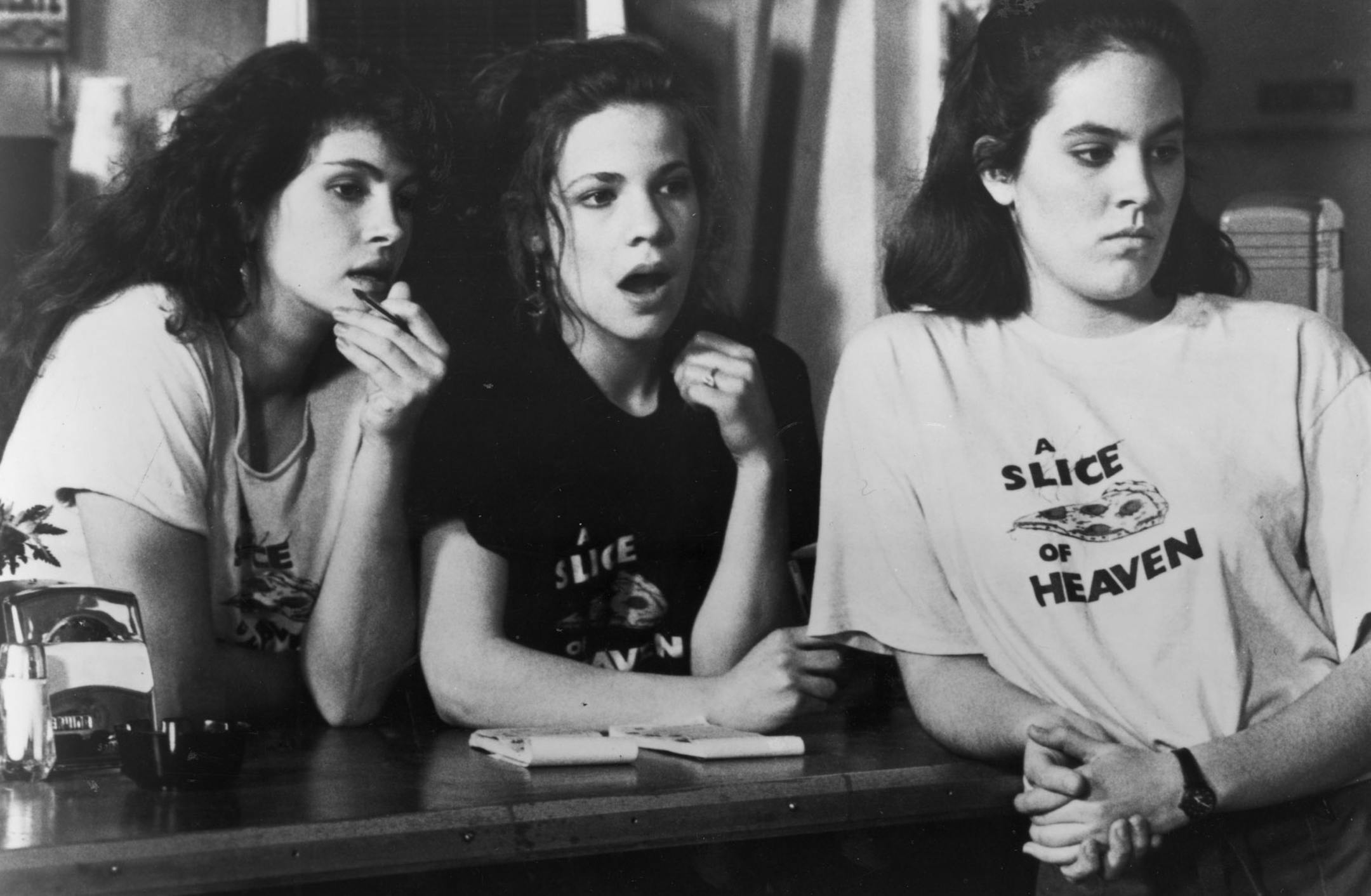 Julia Roberts, Lili Taylor and Annabeth Gish in "Mystic Pizza." ORG XMIT: MIN2013072209243324