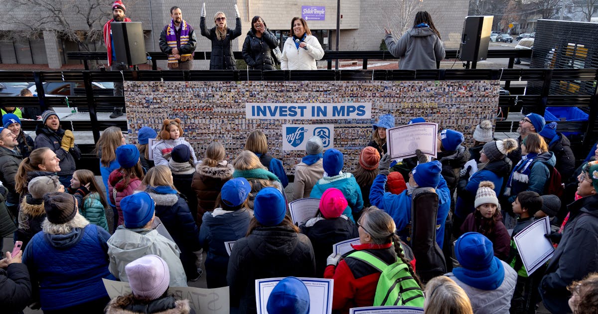Minneapolis teachers voting on bigger raises in new contract