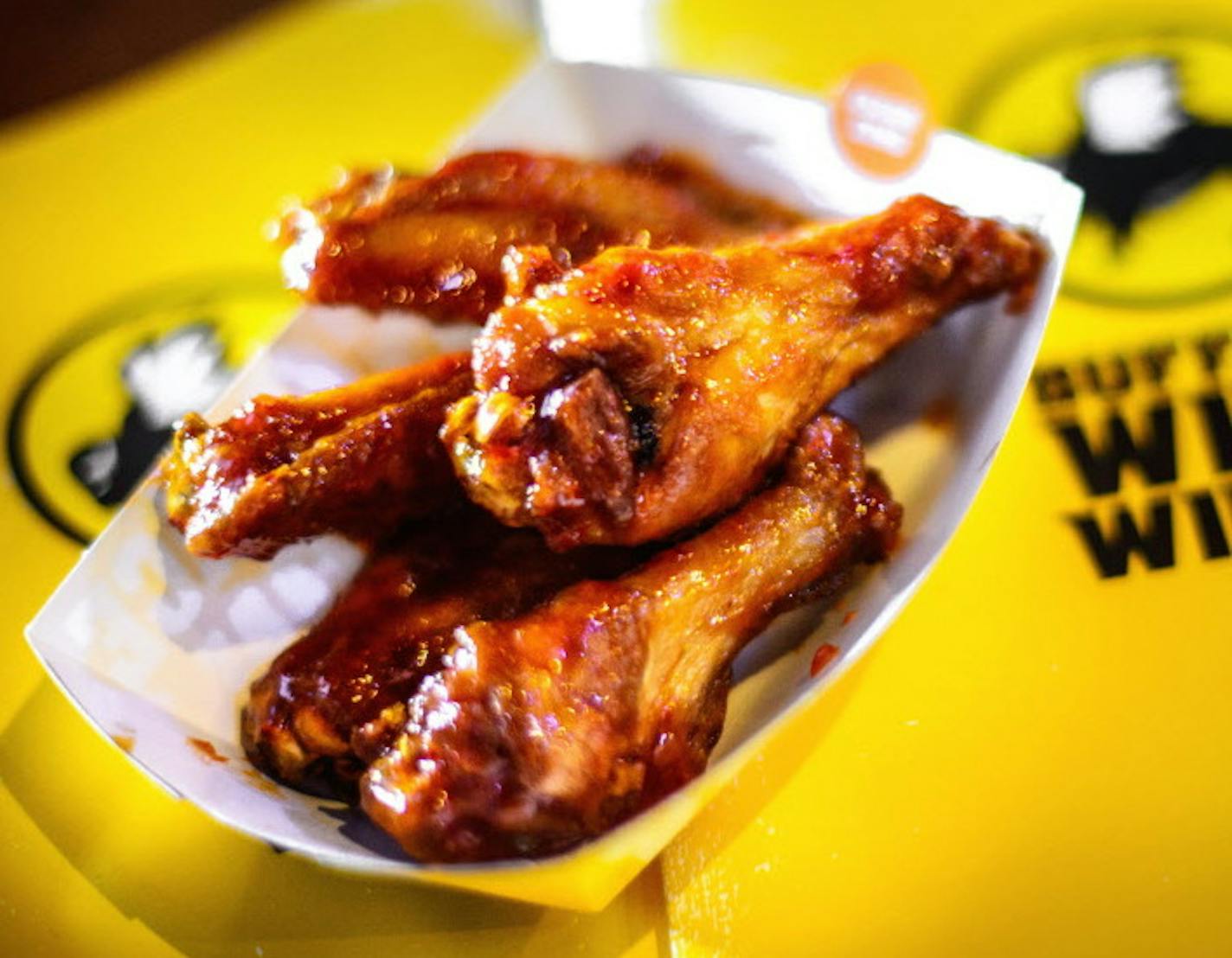 Buffalo Wild Wings at the University of Minnesota ] GLEN STUBBE * gstubbe@startribune.com Thursday, March 20, 2014. ORG XMIT: MIN1403201532471260