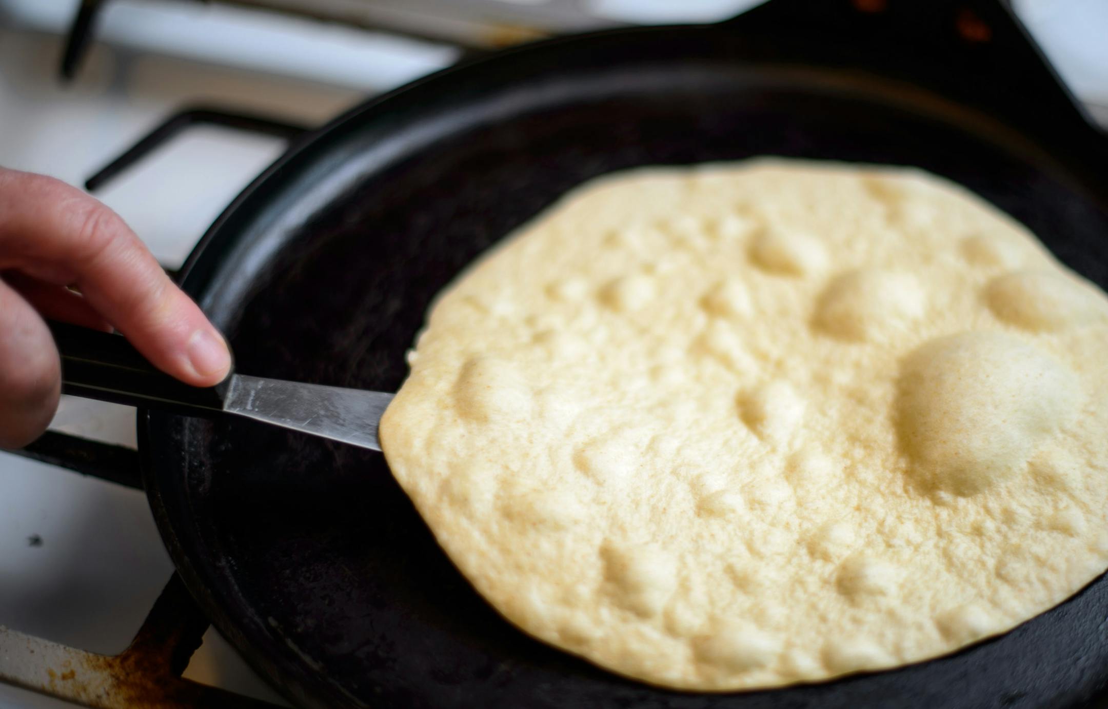Baking Central, Homemade flour tortillas. ] GLEN STUBBE * gstubbe@startribune.com Friday June 13, 2014