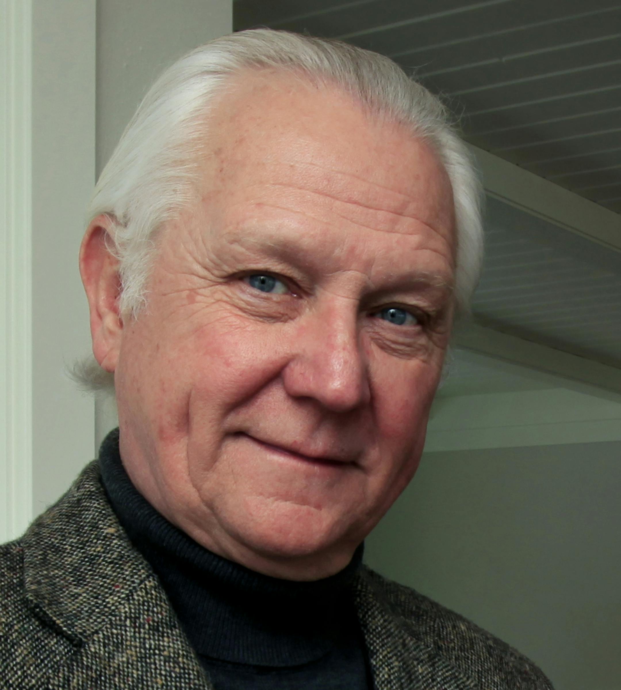 Don Shelby at of Excelsior, MN home. ] JOEL KOYAMA‚Ä¢joel.koyama@startribune.com ORG XMIT: MIN2013072517104875